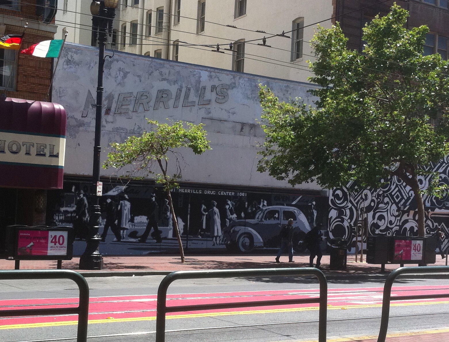 The mural in its original location on Market Street