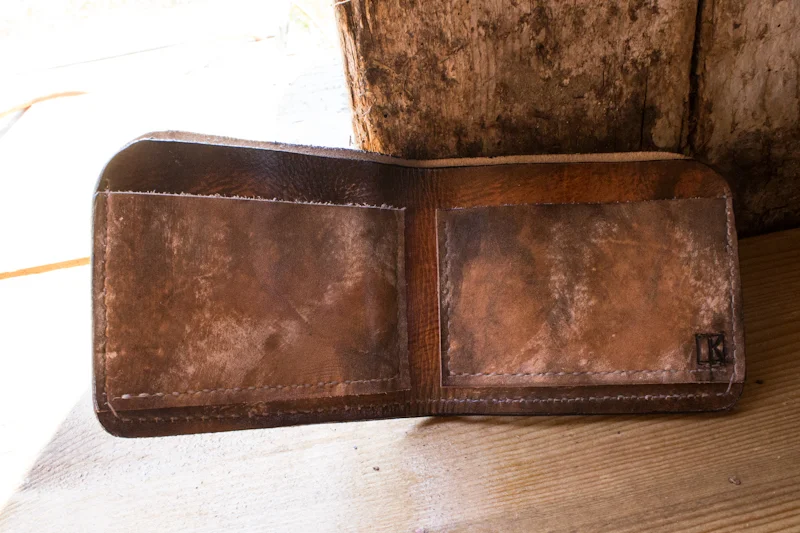 airborne leather wallet-2.jpg