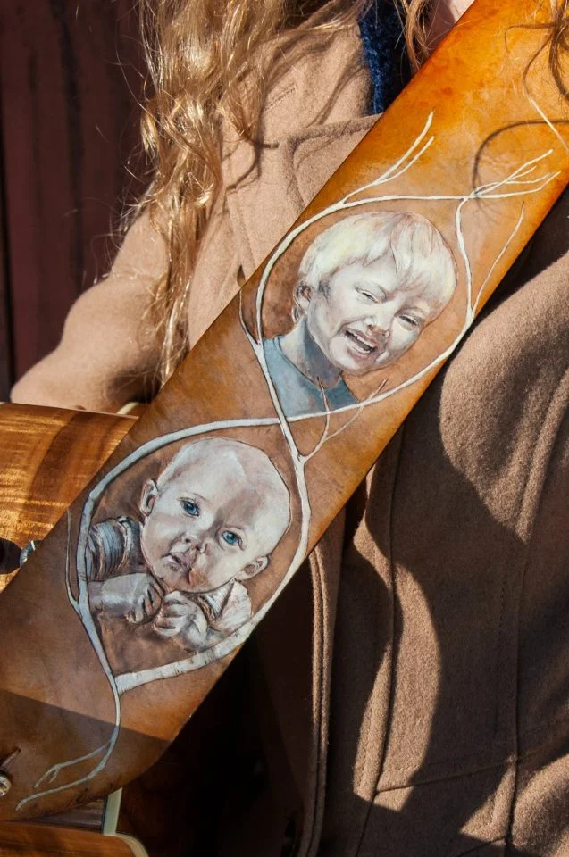 kids-portrait-leather-guitar-strap.jpg
