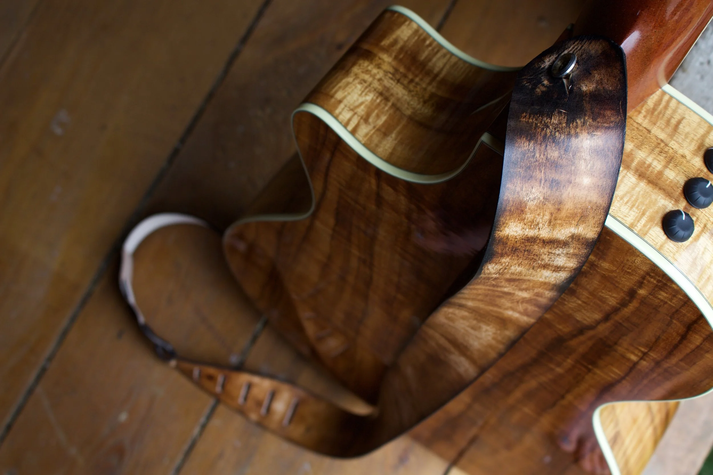 Two inch timber and black stain strap 4.jpg