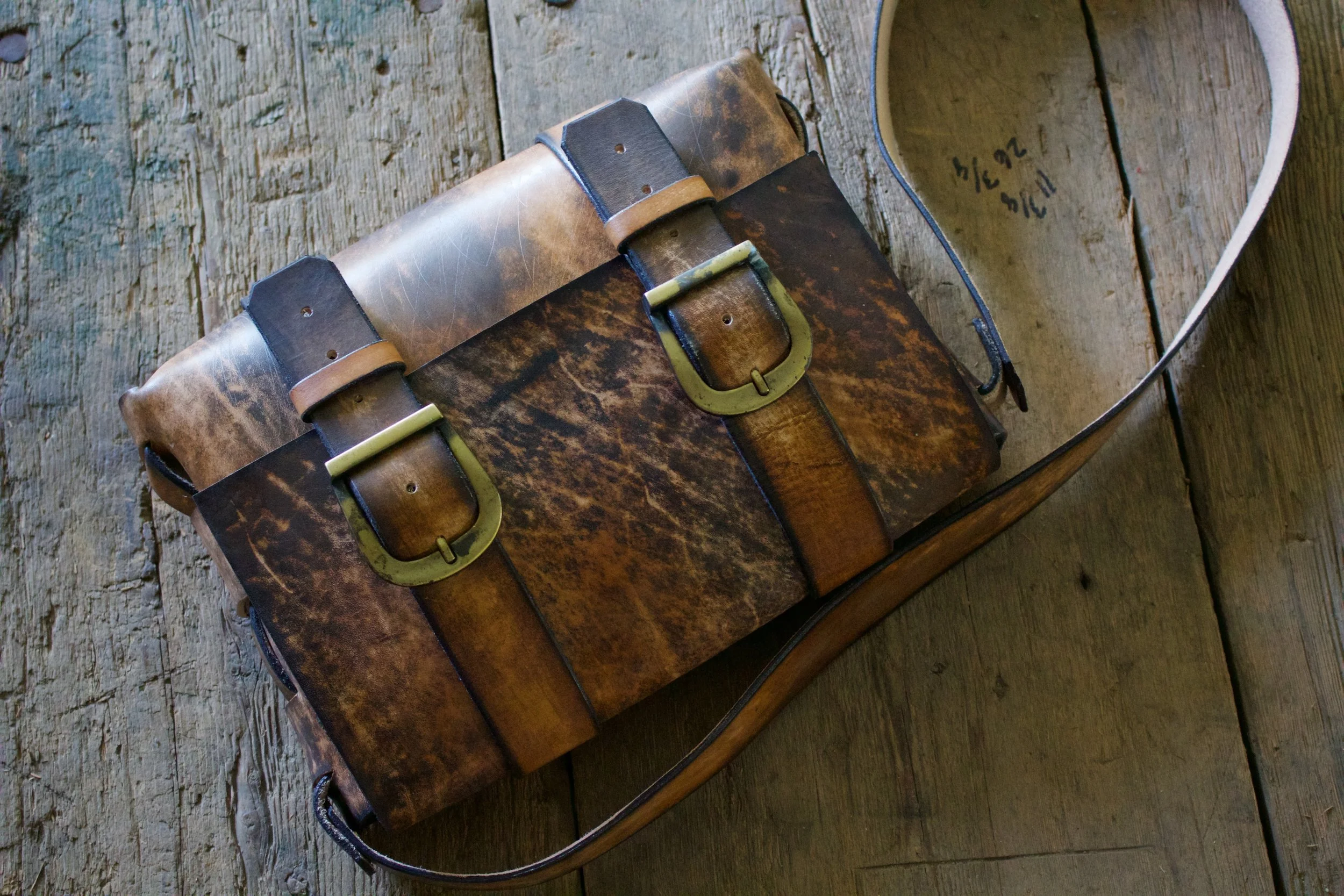 Mens Messenger Bag 9.jpg
