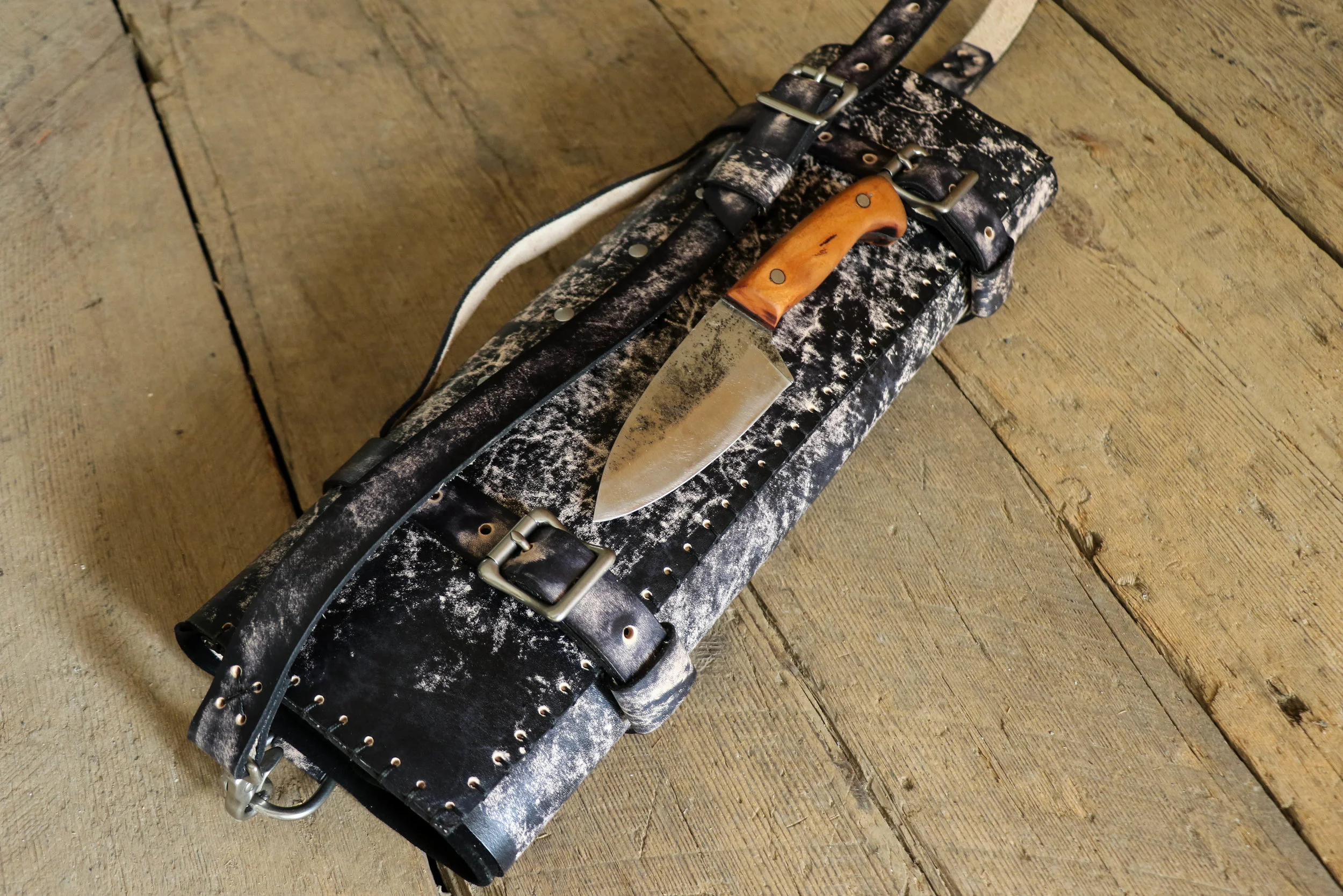 Badass Knife Roll 18.jpg