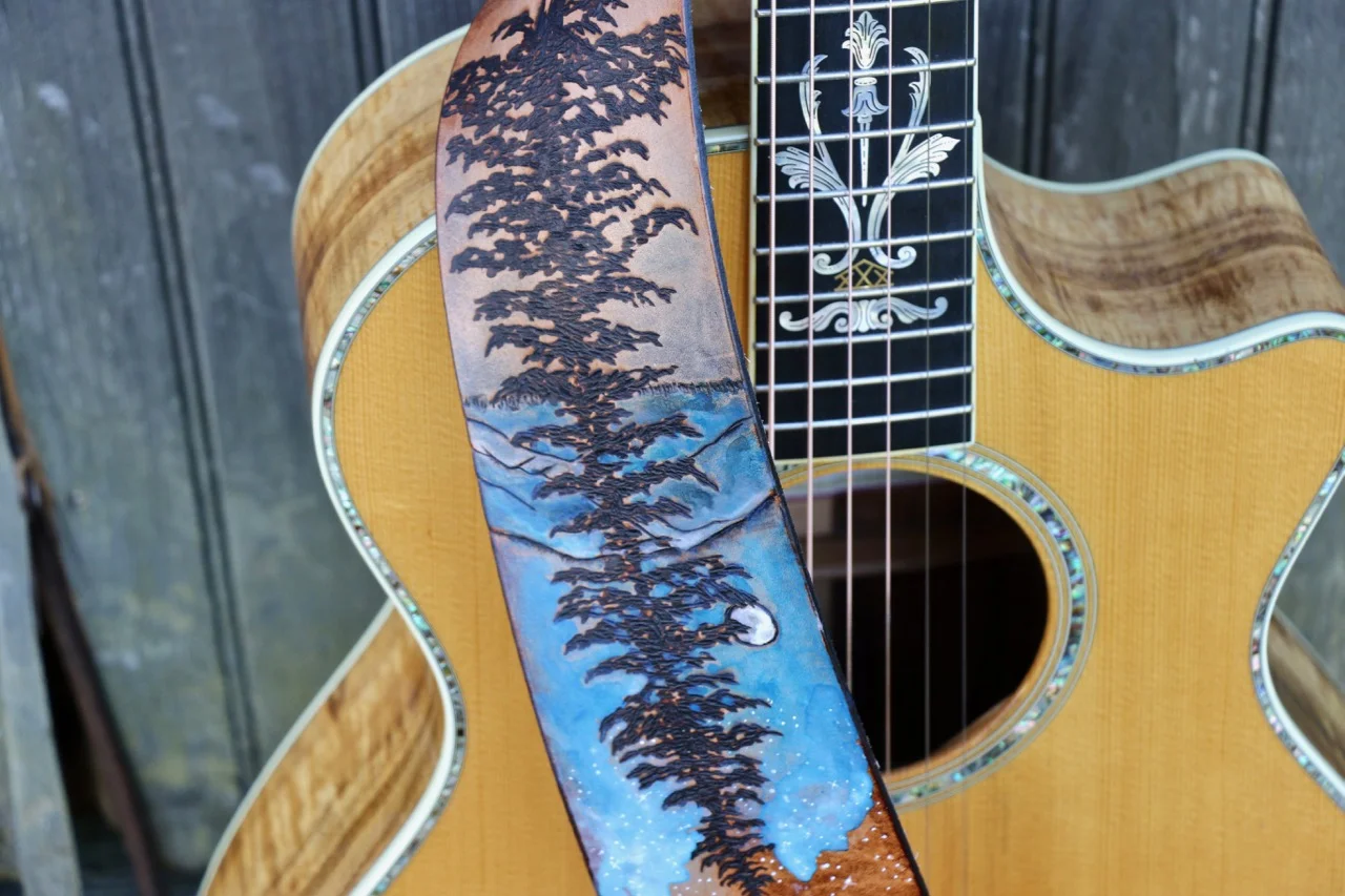 pine tree guitar strap