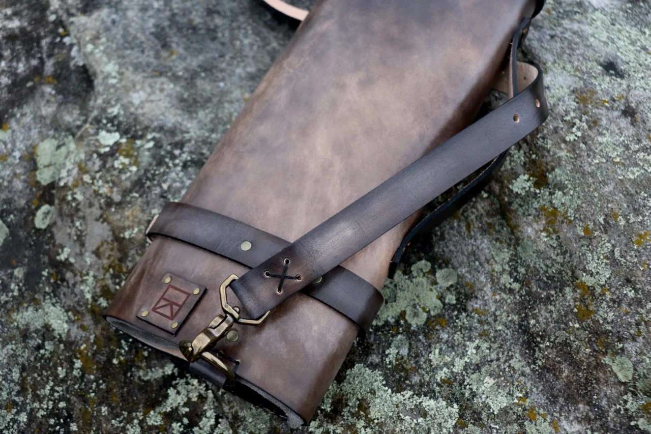 Family Crest Knife Roll