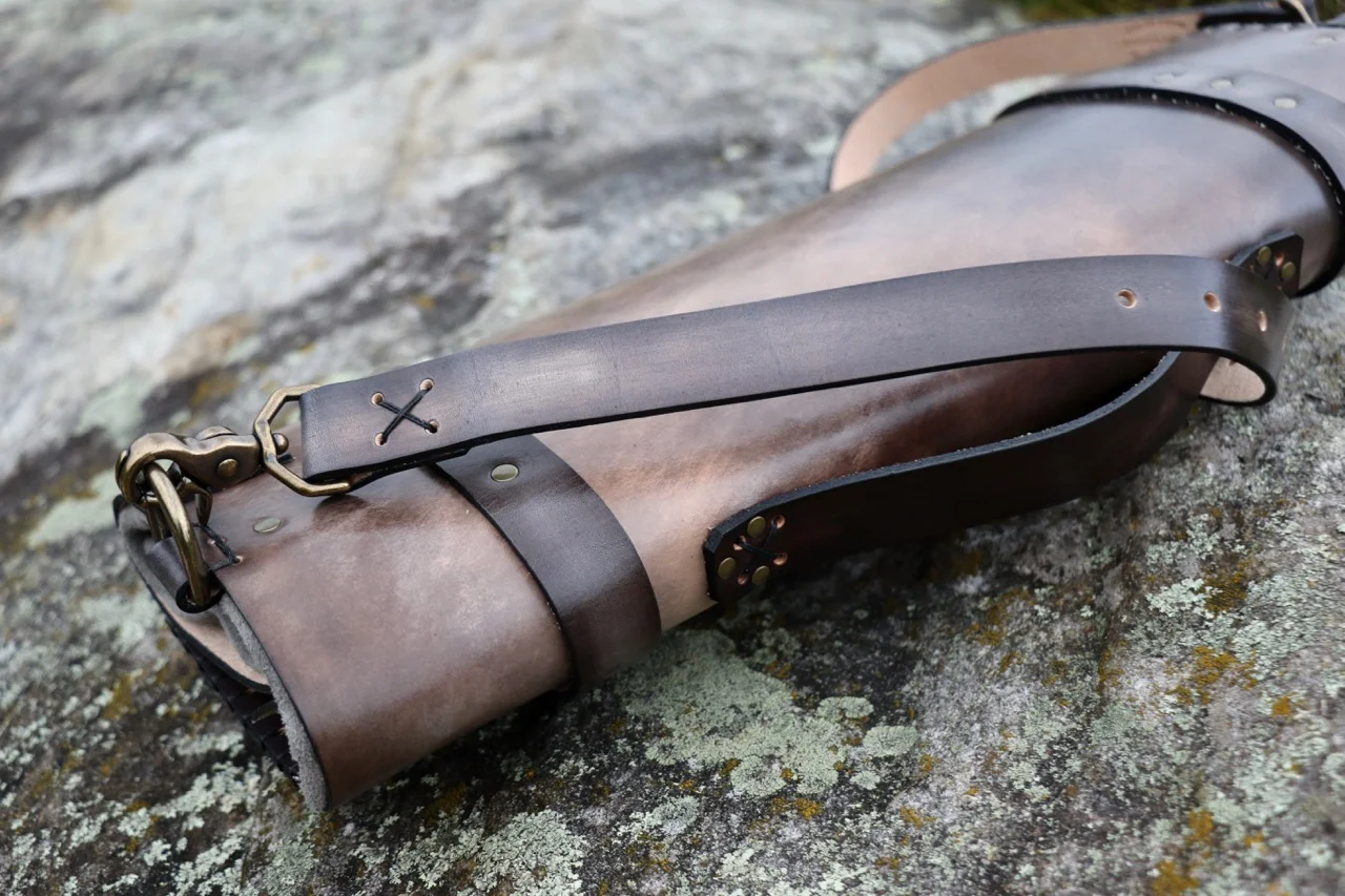 Family Crest Knife Roll