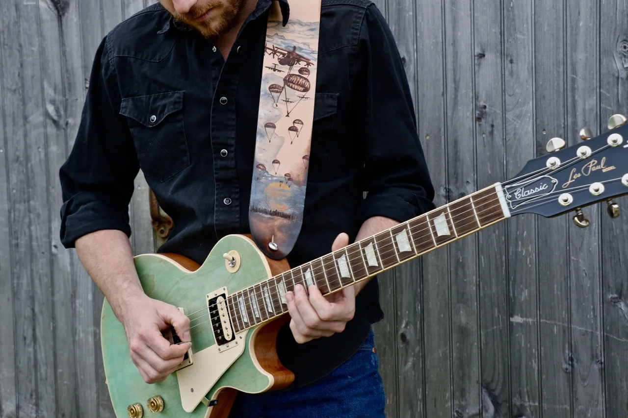 Paratrooper guitar strap