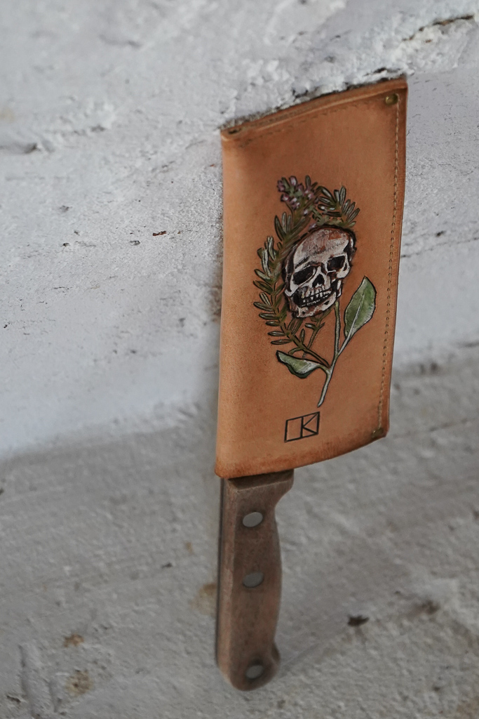 leather knife saya with skull and herbs