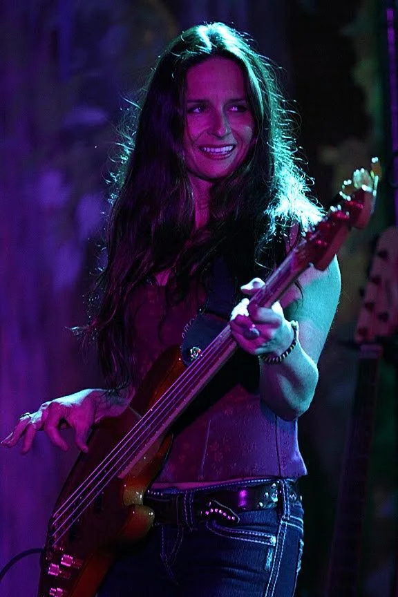 Angeline Saris.jpg