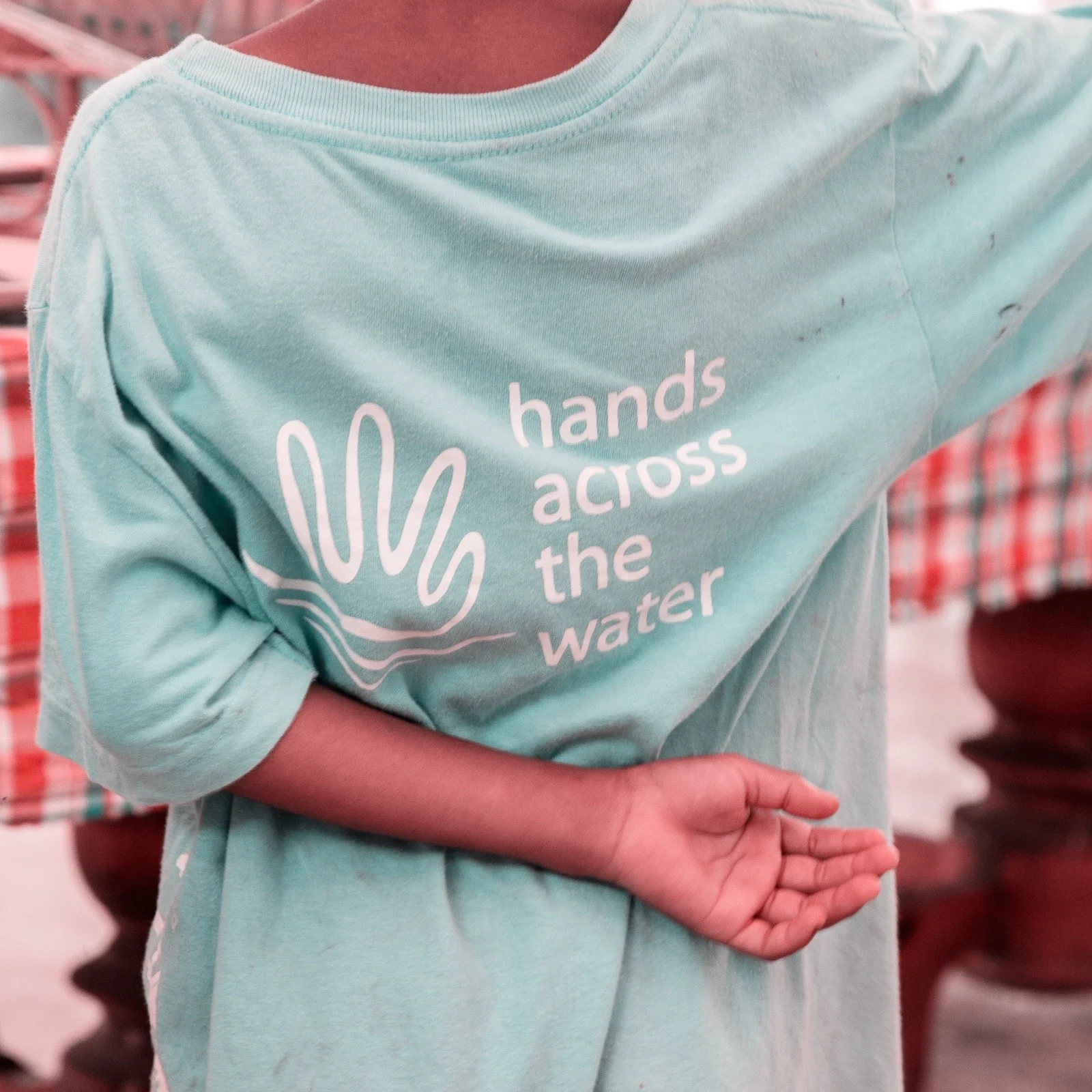 Hands-Tee (1).jpg