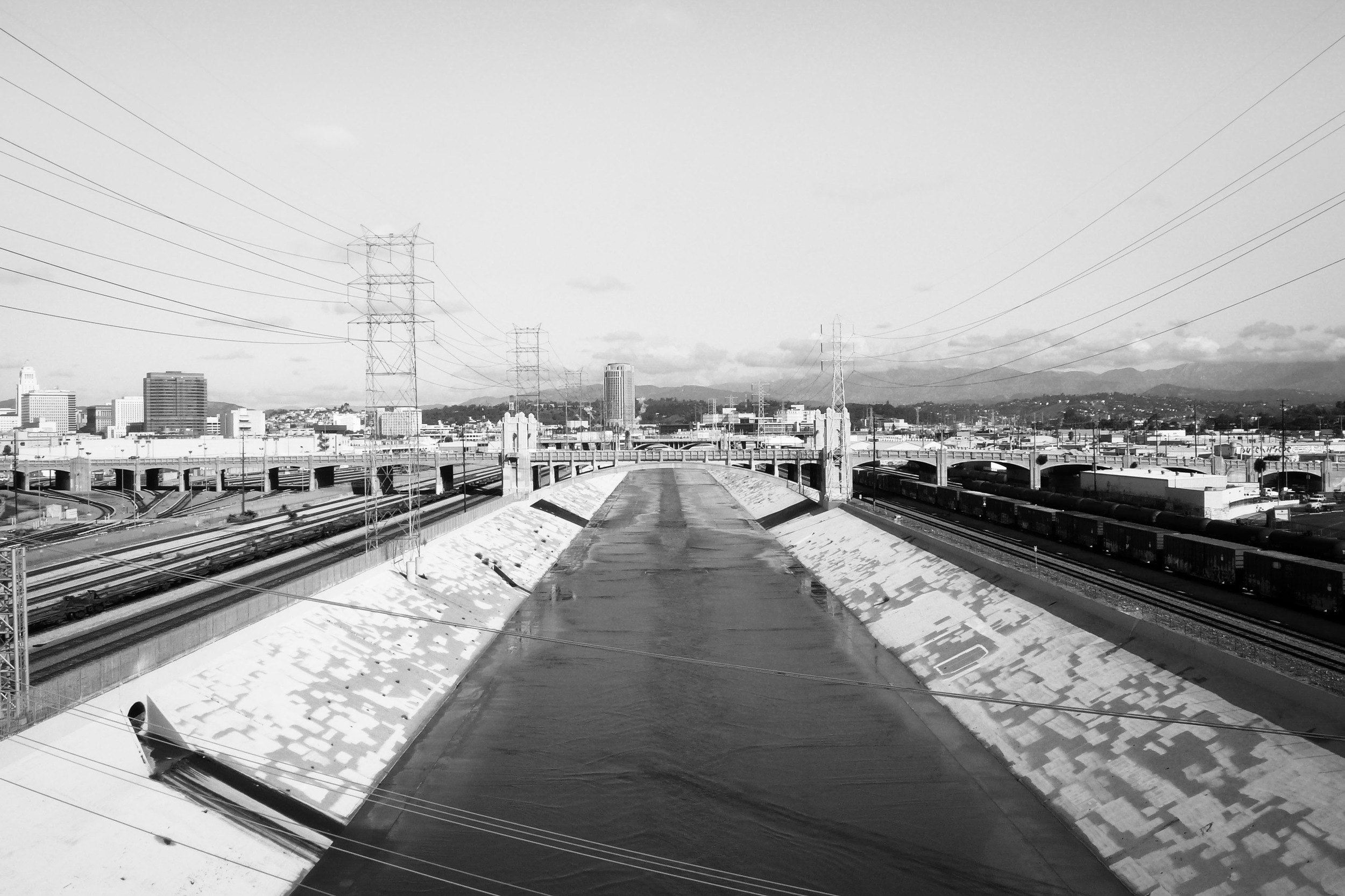 America-BW-3.jpg