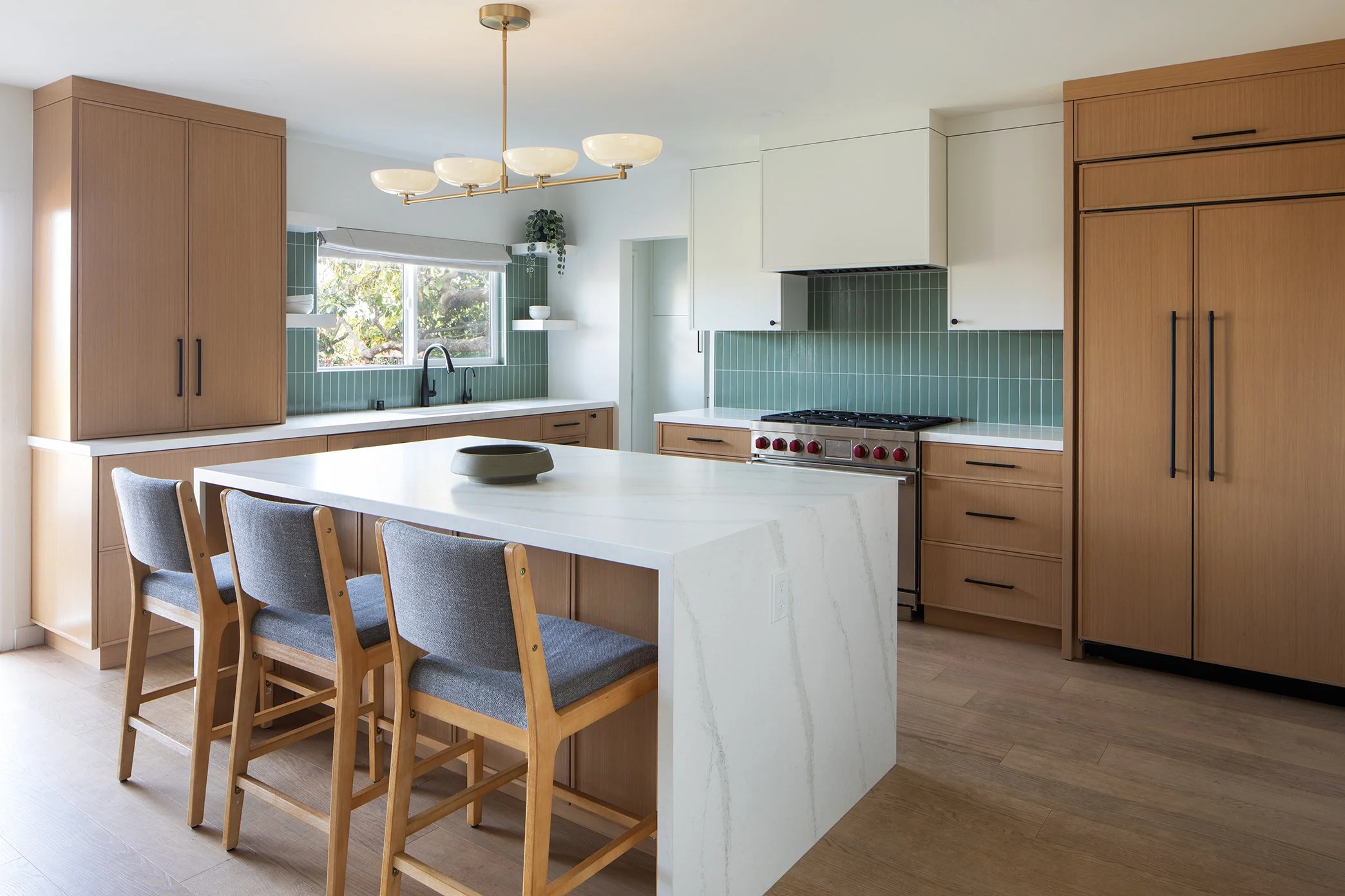 JAGA_Oregon_MeghanBob_KitchenAngle_V2_WEB.jpg
