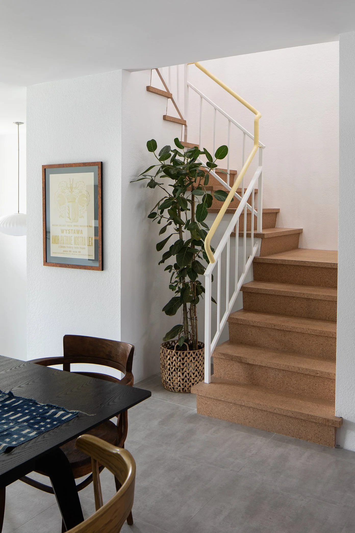 JAGA_Irivine_MeghanBob_Stairs_WEB.jpg