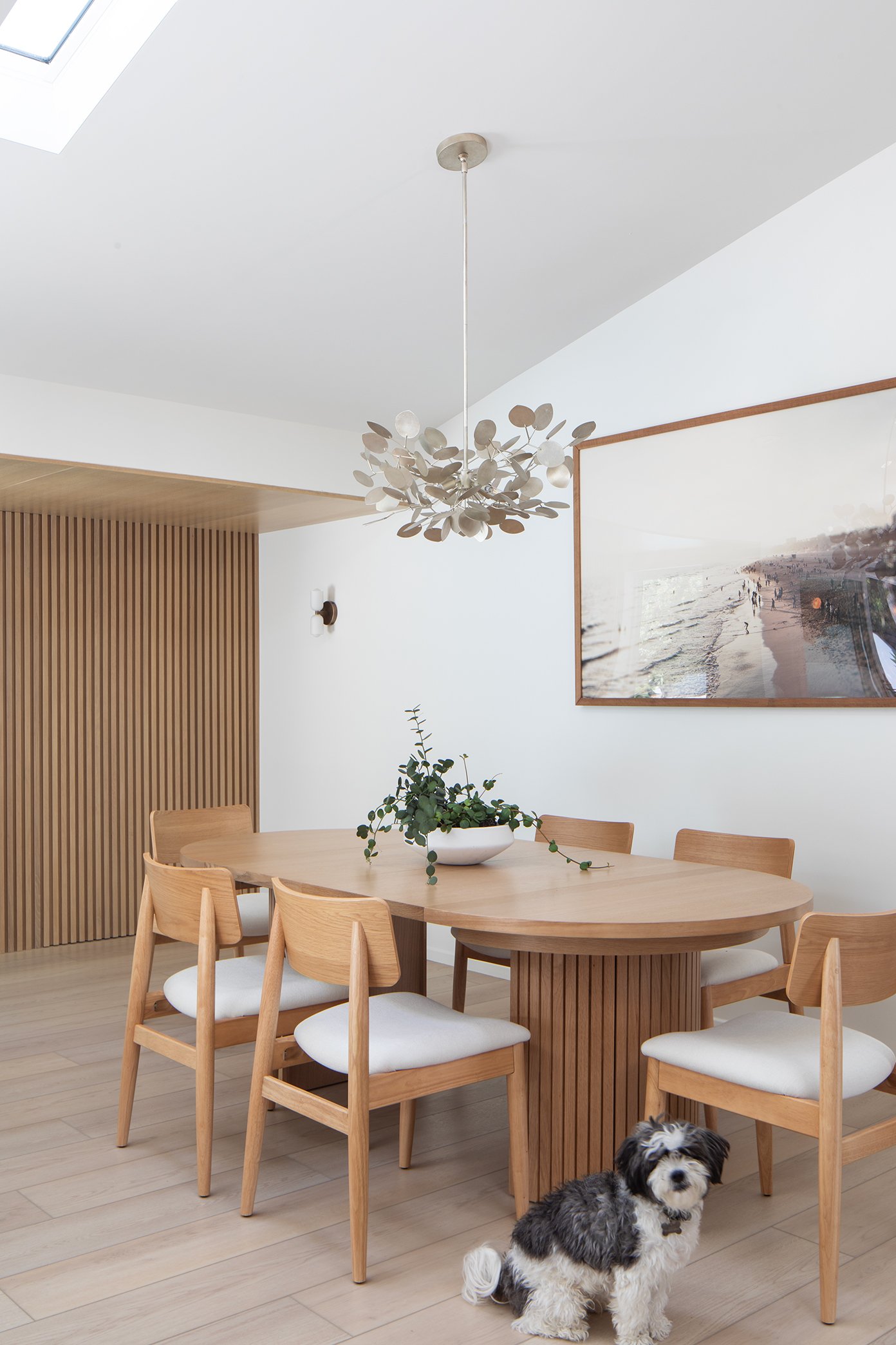 JAGA_SilverEagle_MeghanBob_DiningRoom_Dog_WEB.jpg