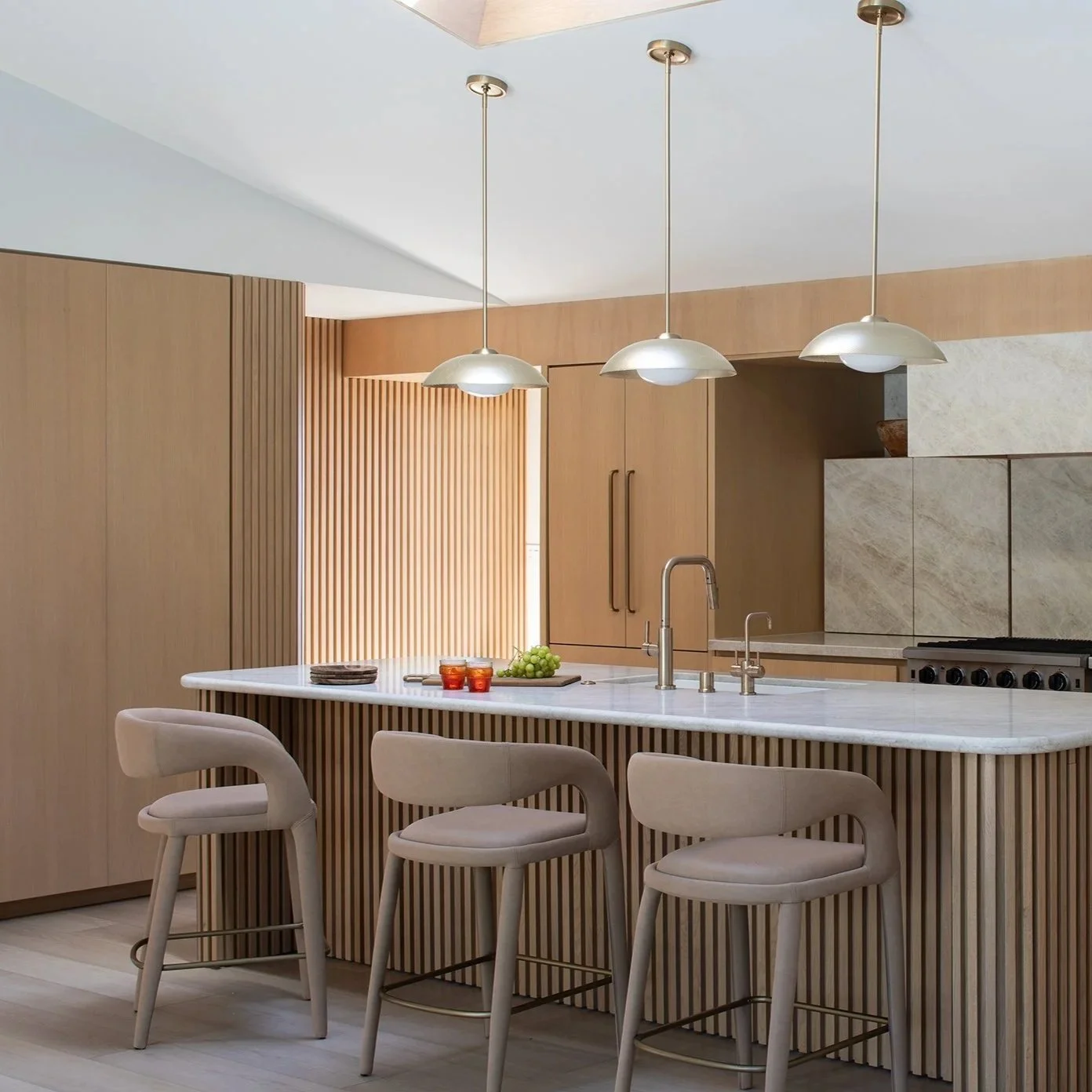 JAGA_SilverEagle_MeghanBob_KitchenAngle_V1_WEB.jpg
