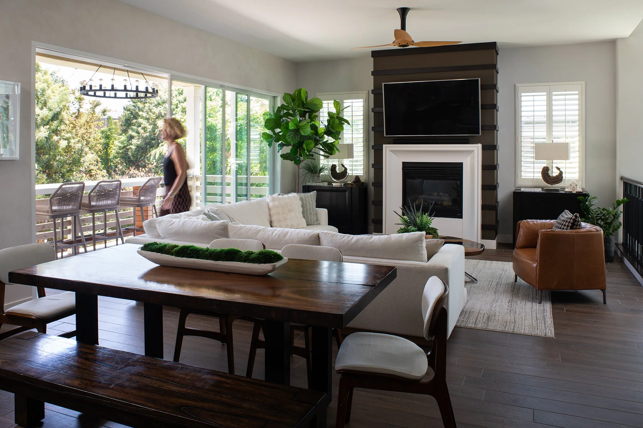 JAGA_Camber_MeghanBob_LivingRoom_V2_WEB.jpg