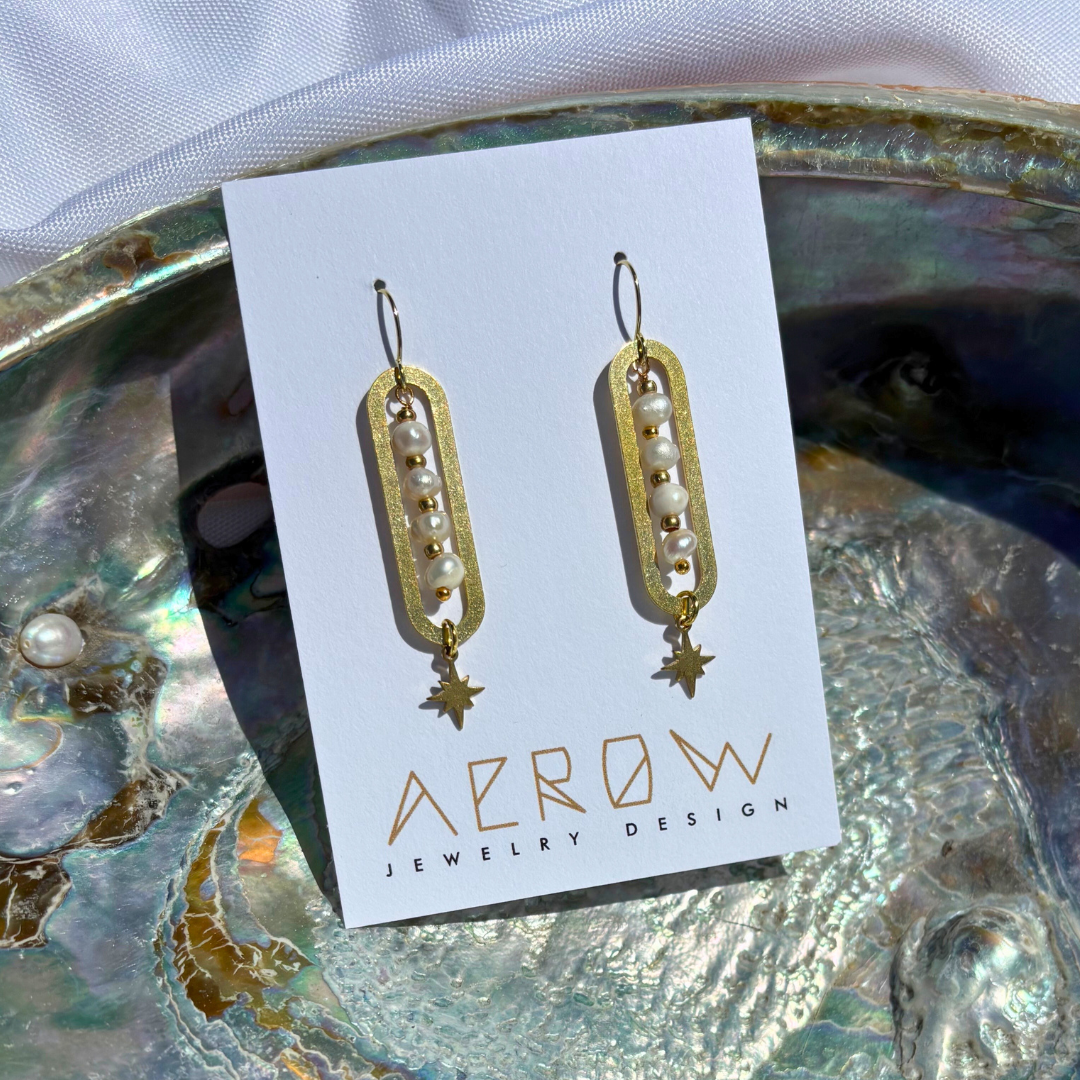 Pearl Collection: Oval Earrings