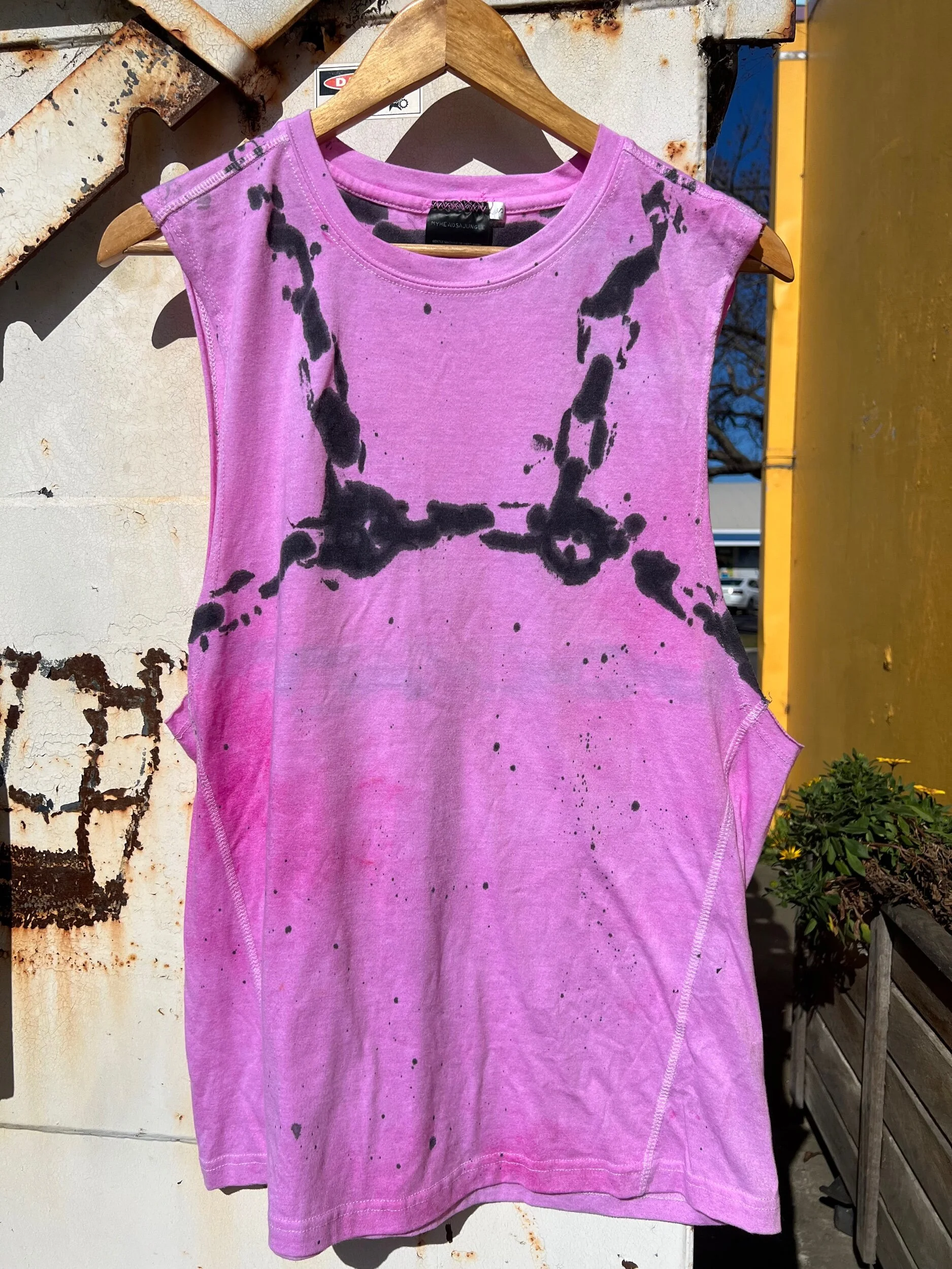 9865973C-FA23-4DB9-BD36-833276AEADDC