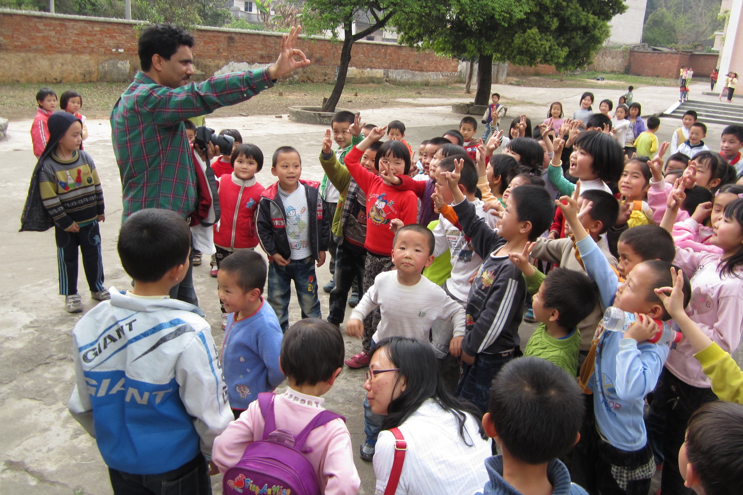 Children imitating gestures