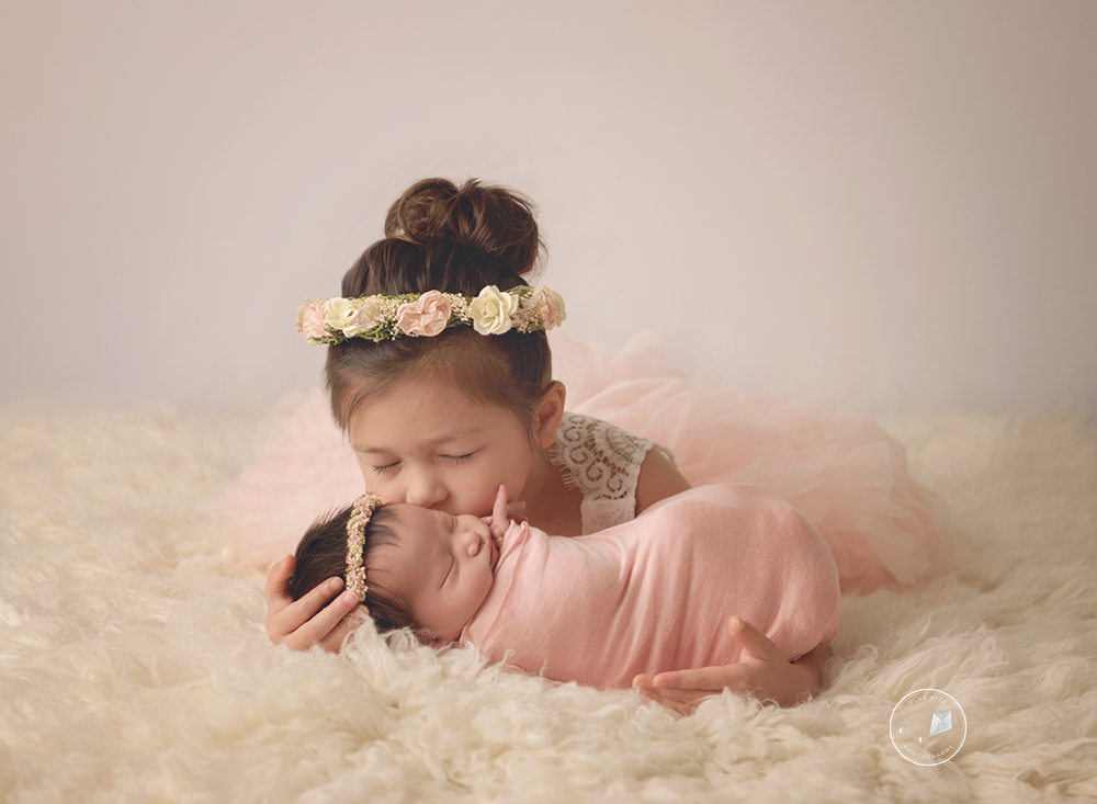 newborn photographer in Delray