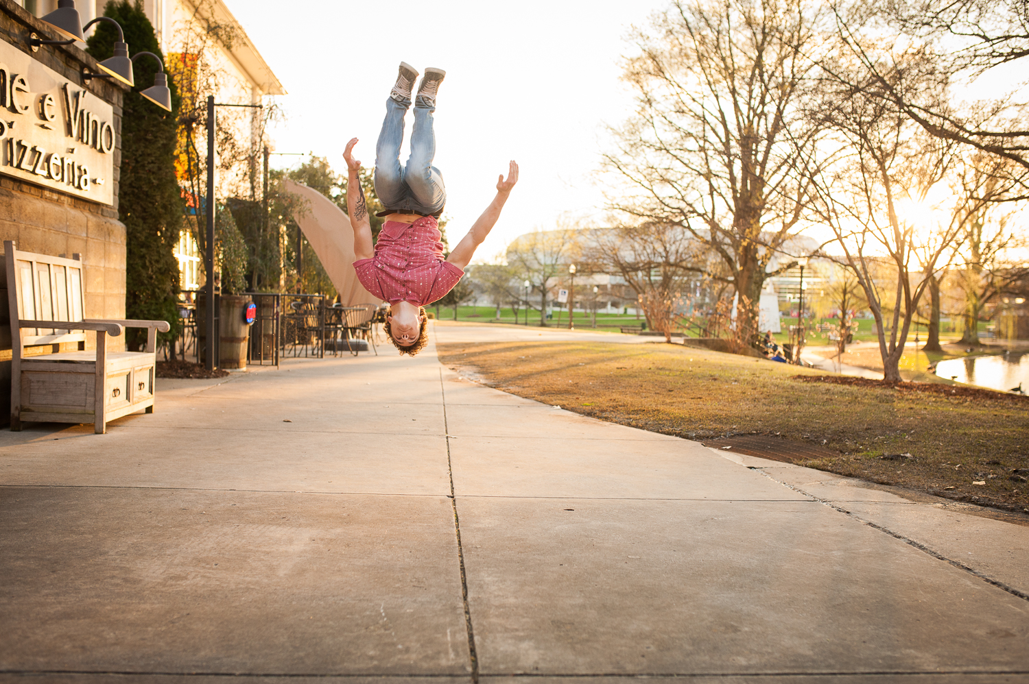 graduating guy cheerleader {huntsville senior portraits}