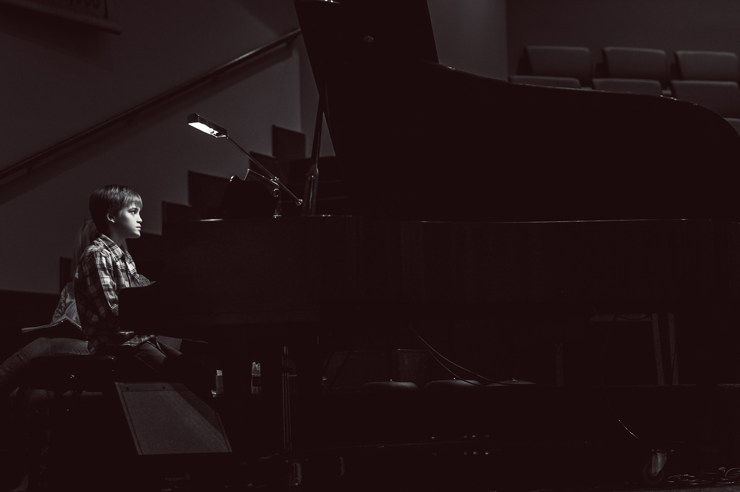 10-year-old playing piano | Huntsville photographer