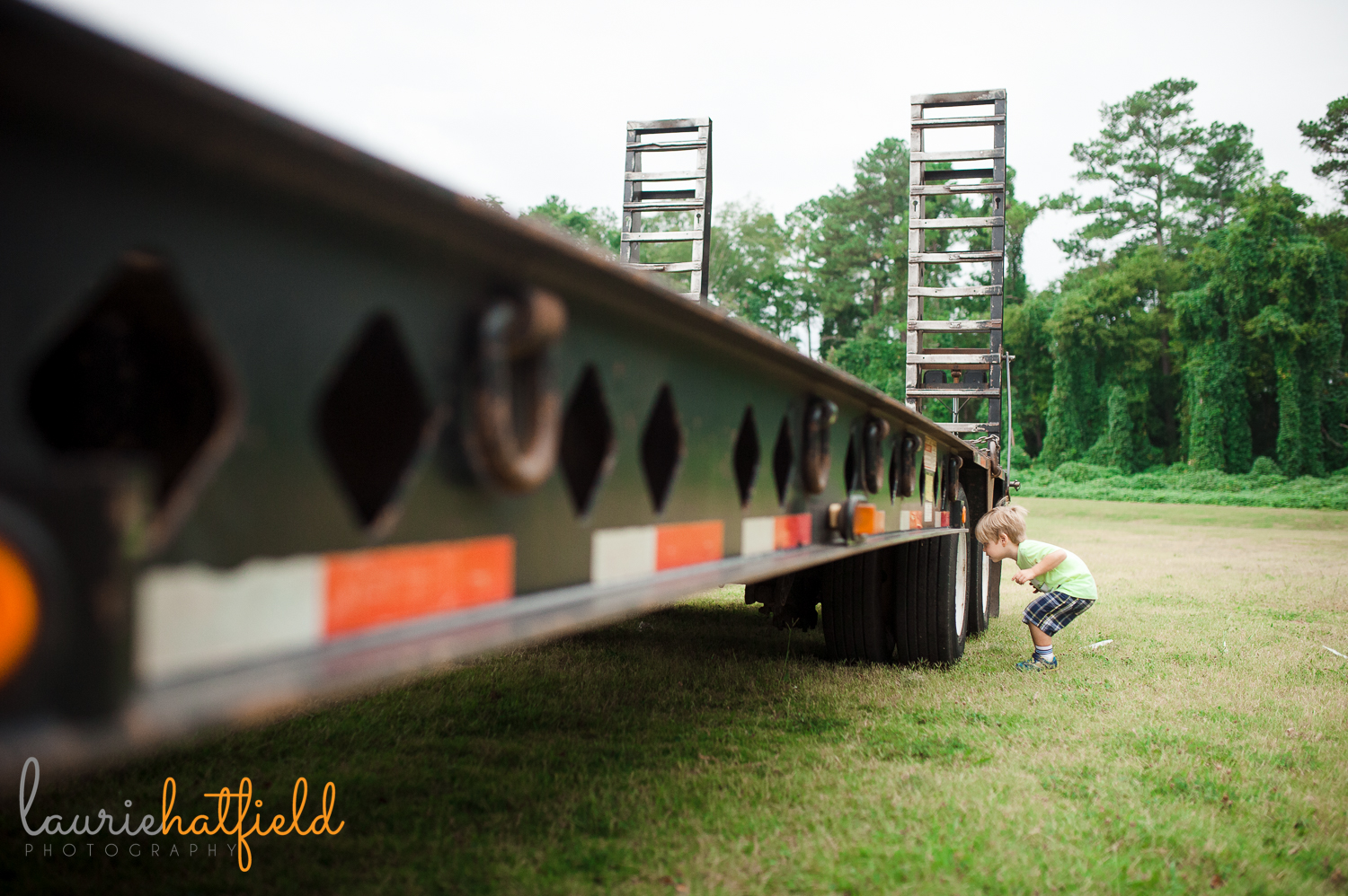 3-year-old boy and tow truck | Huntsville AL children's photographer