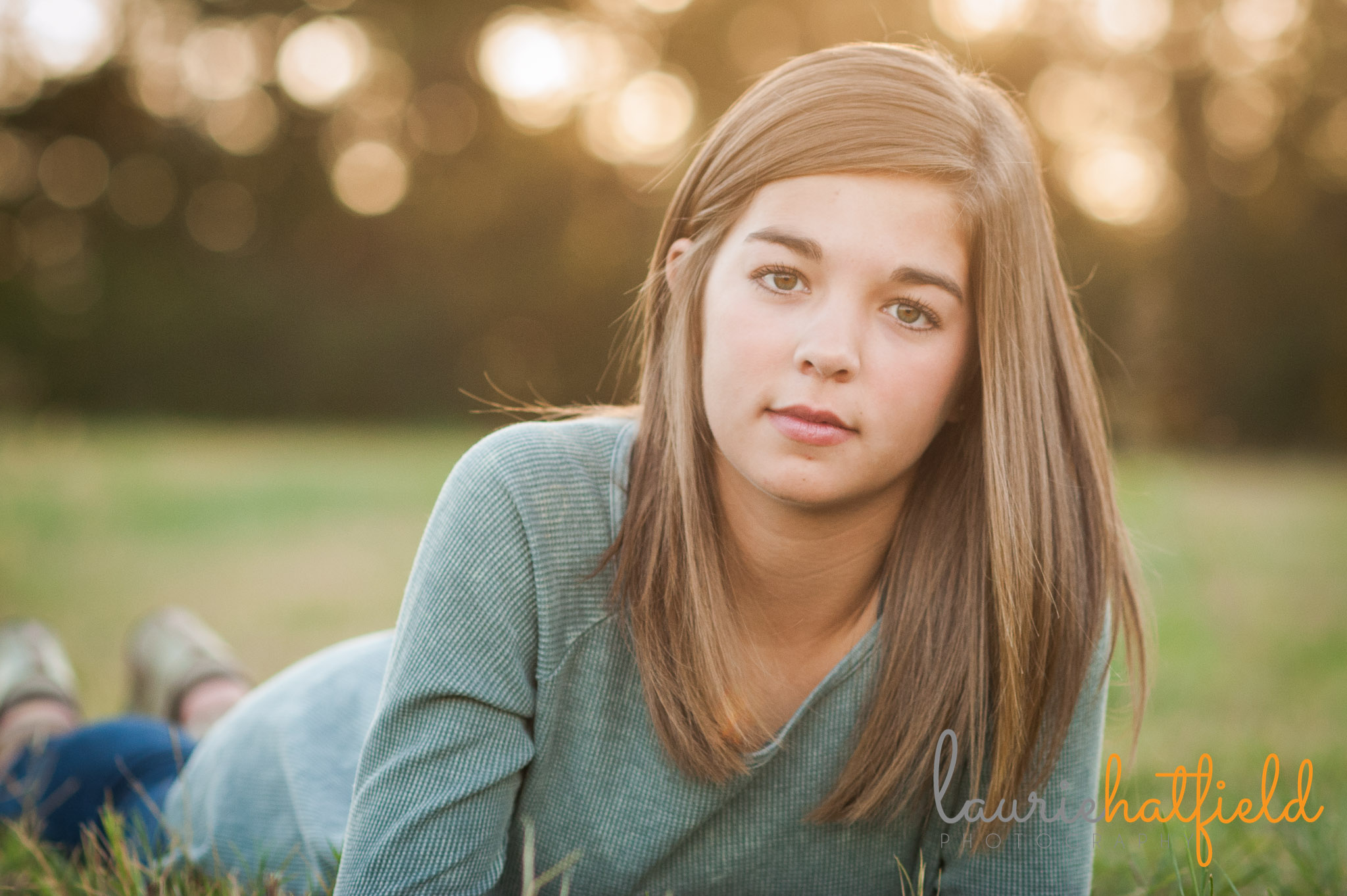 senior girl portrait in a field | Mobile AL family photographer