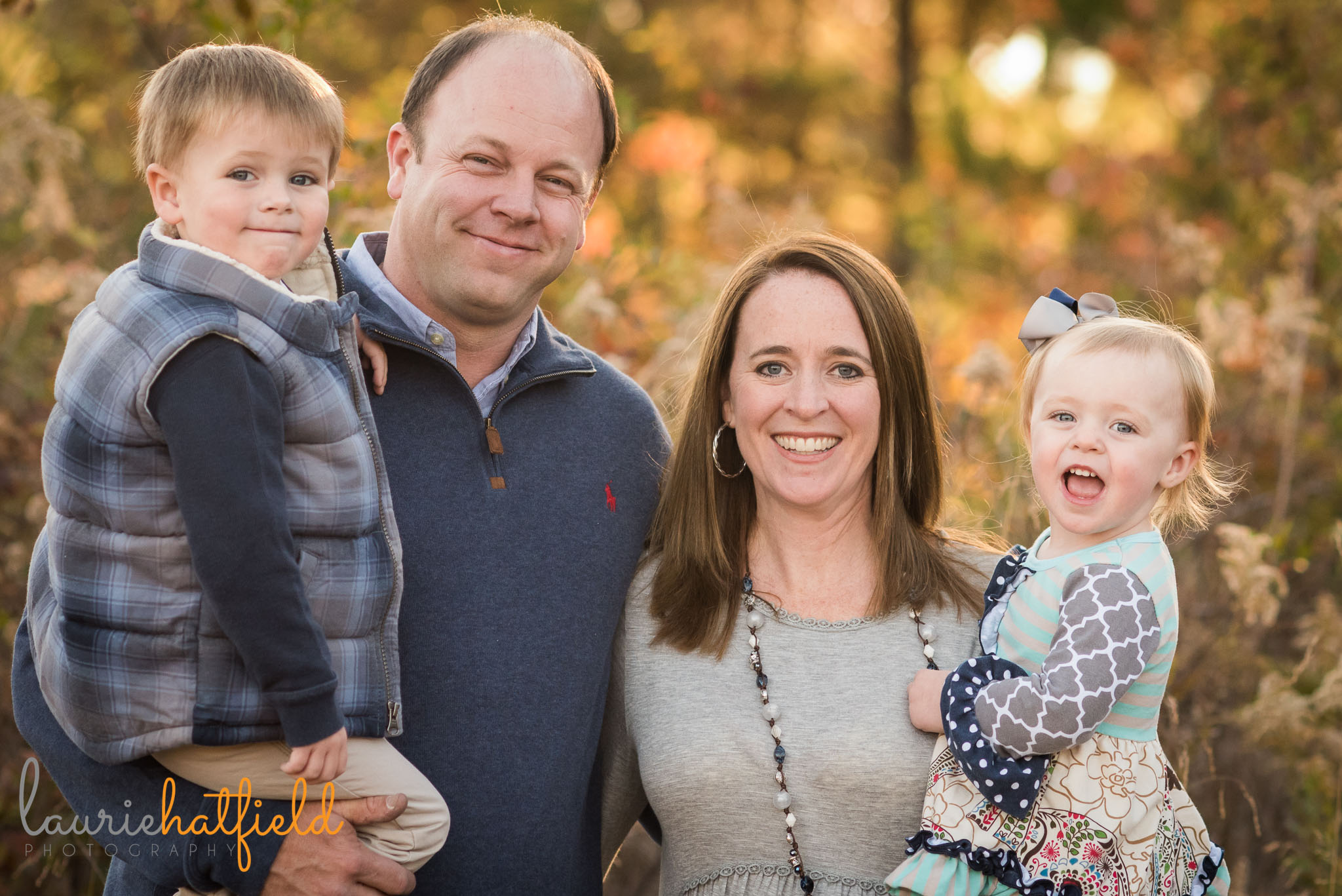 family of four photo | Mobile AL lifestyle photographer