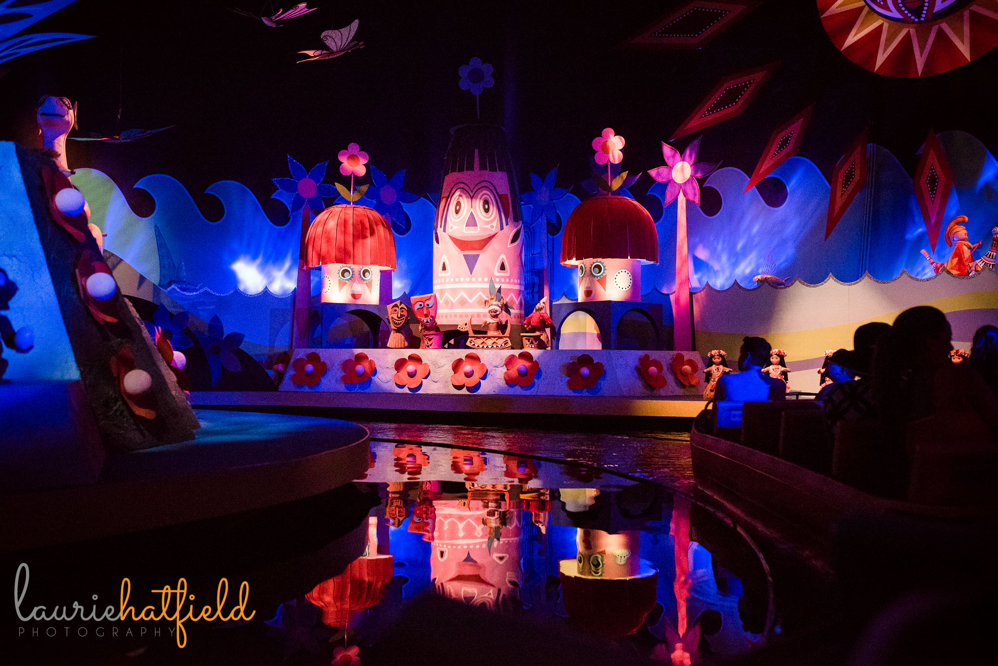 It's a Small World ride | Mobile AL family photographer