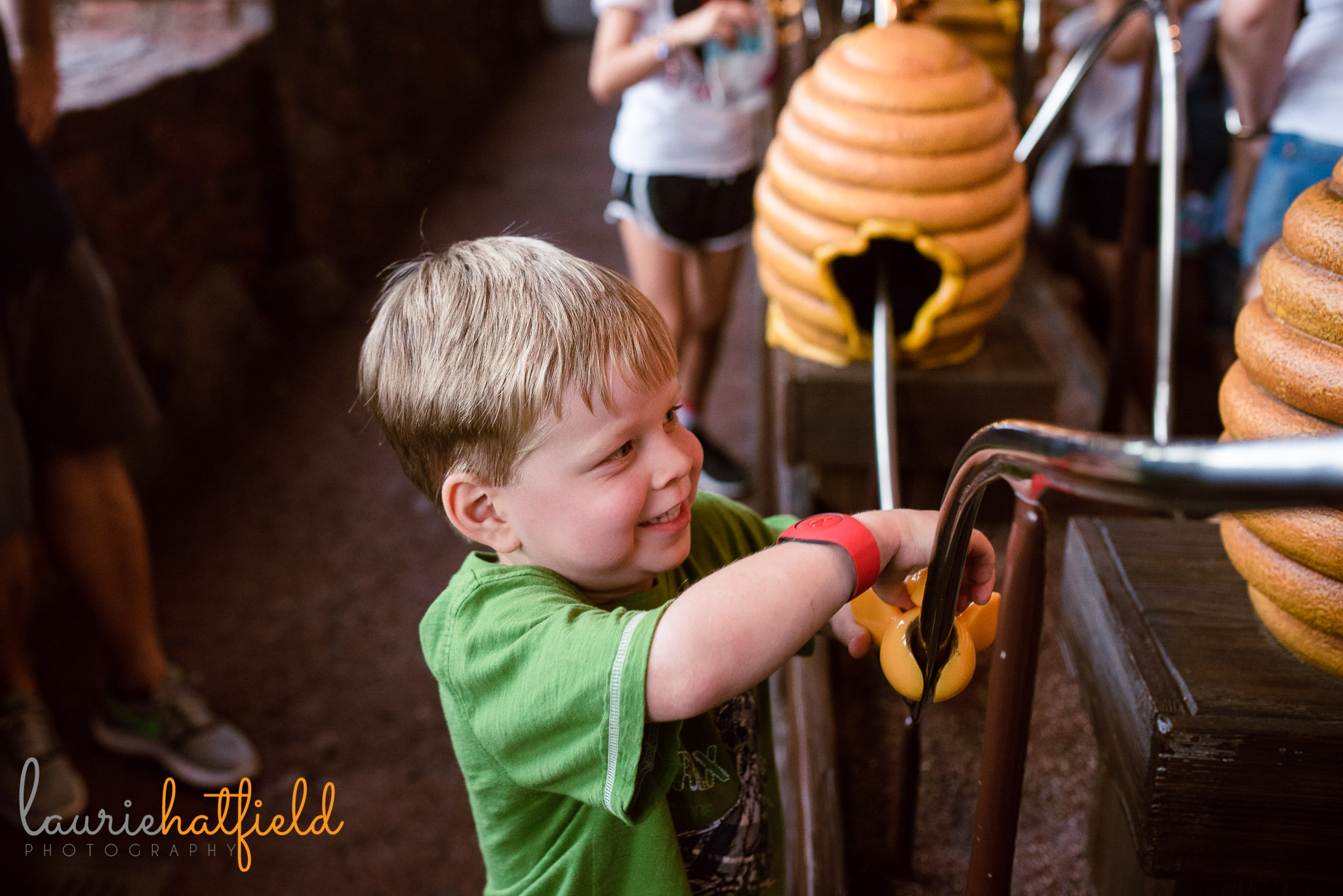 4-year-old at Winnie the Pooh | Pensacola FL family photographer