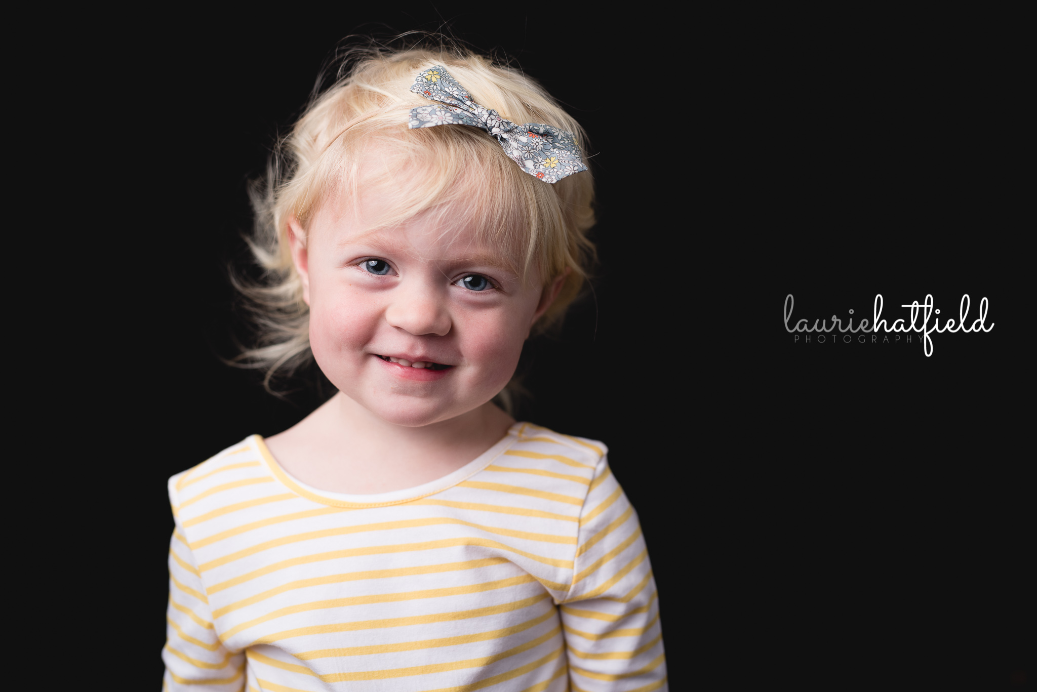 blonde girl with yellow bow | Mobile AL school photographer