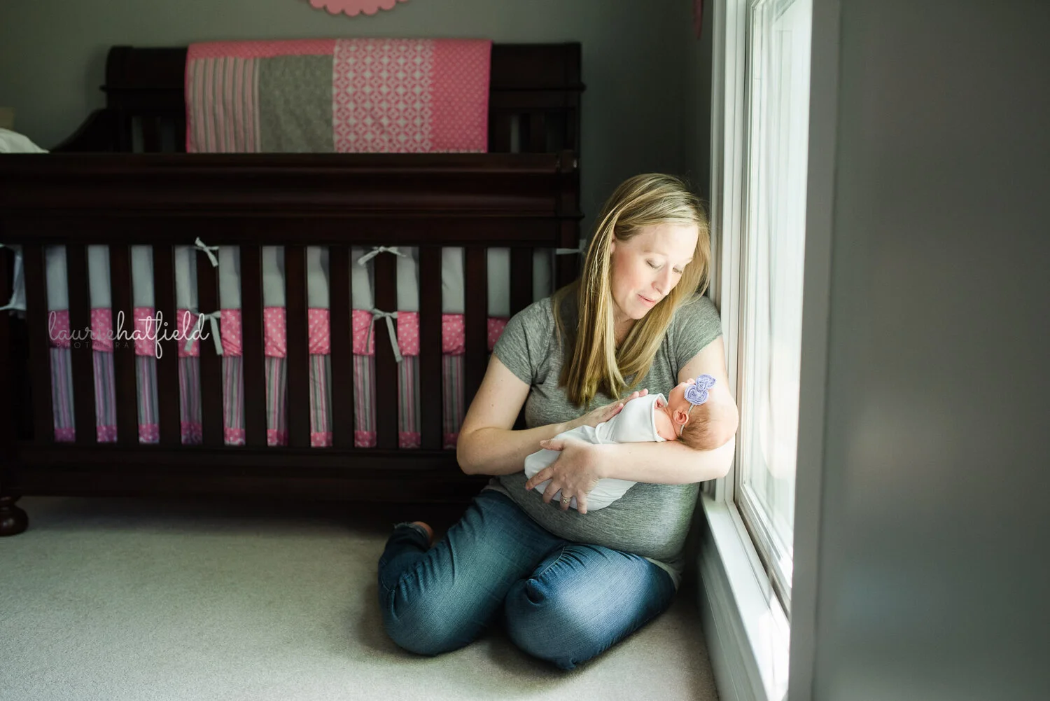 mom with baby girl | Decatur AL newborn photographer