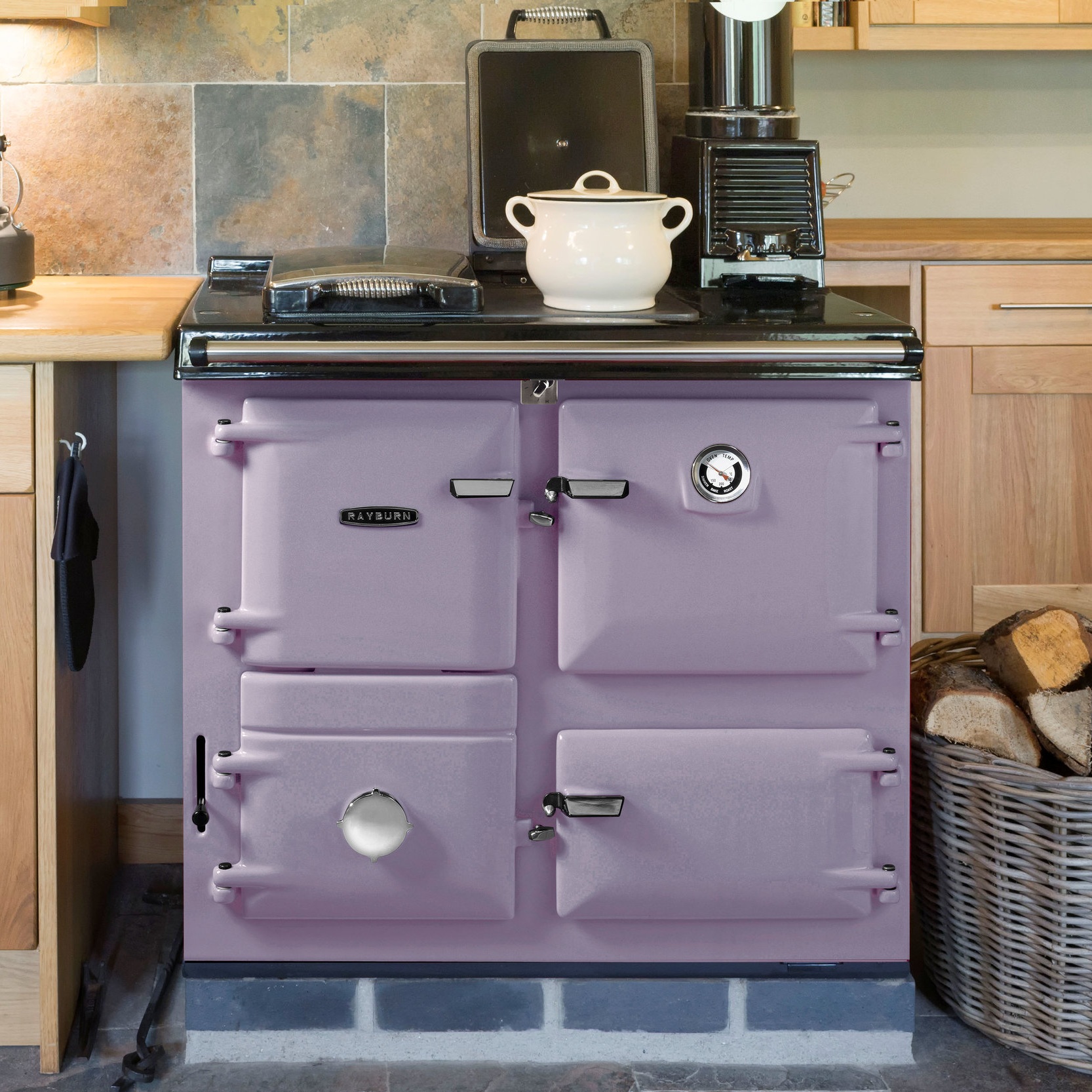 RAYBURN_300W_CLARET_Roomset2.jpg