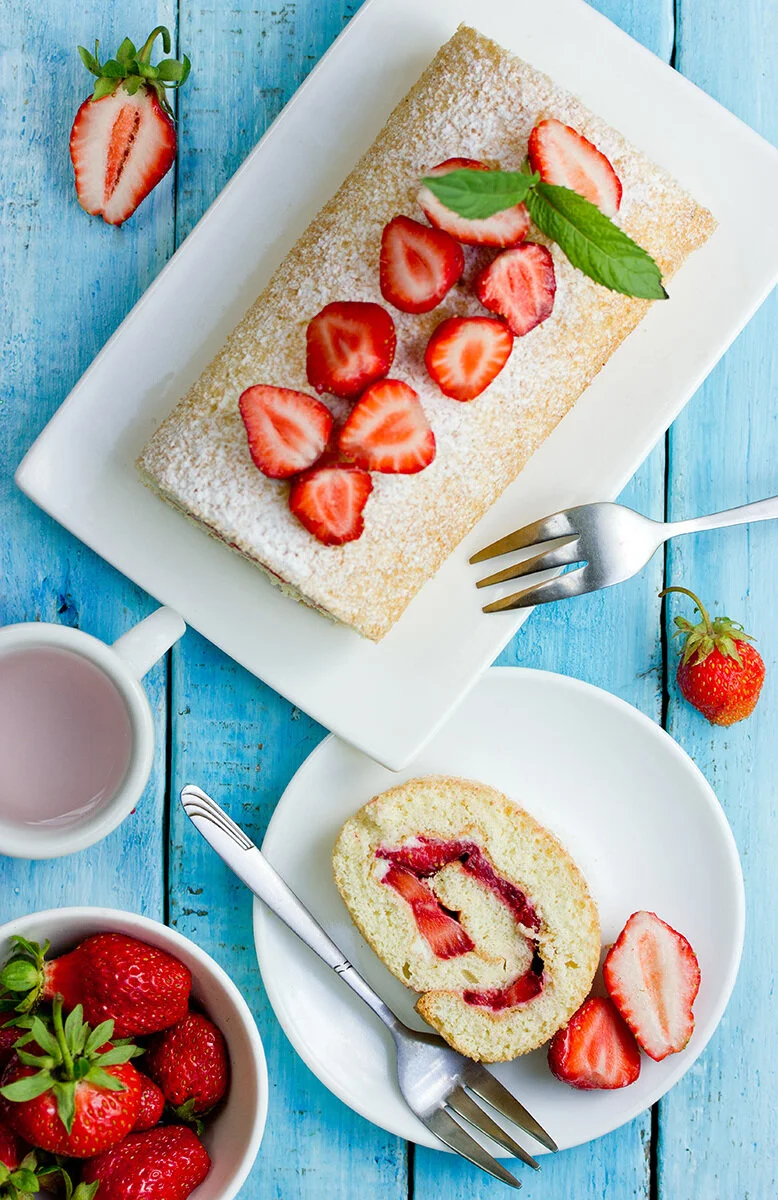 Strawberry Roulade