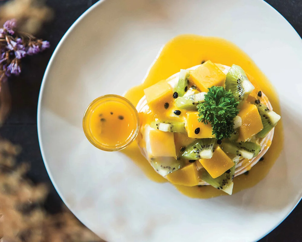 Tropical Fruit Pavlova