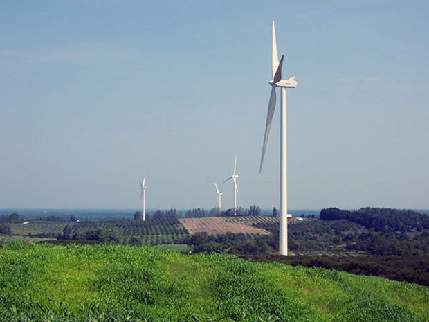 Why companies like Google and Walmart are buying so much wind power