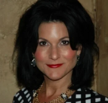 Theresa Kostrzewa.jpg