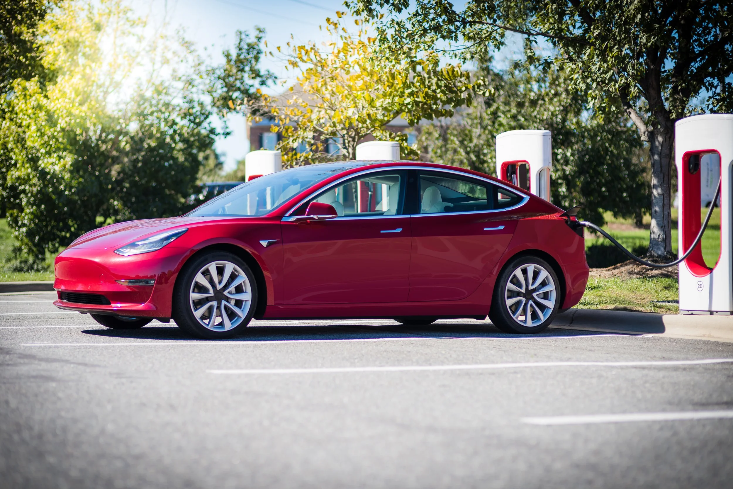 Report: EV Owners Want to Stop and Shop