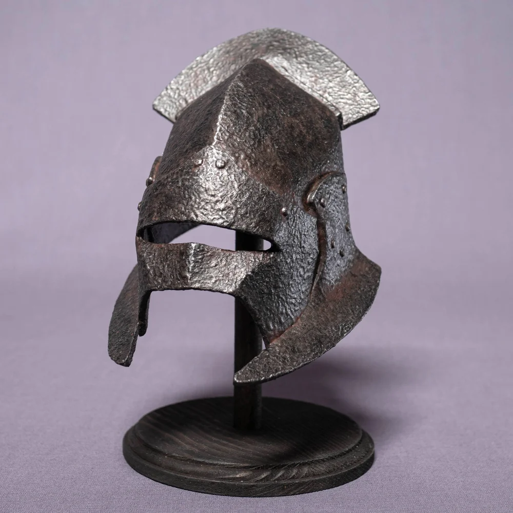 Lord Of The Rings Uruk Hai Helmet