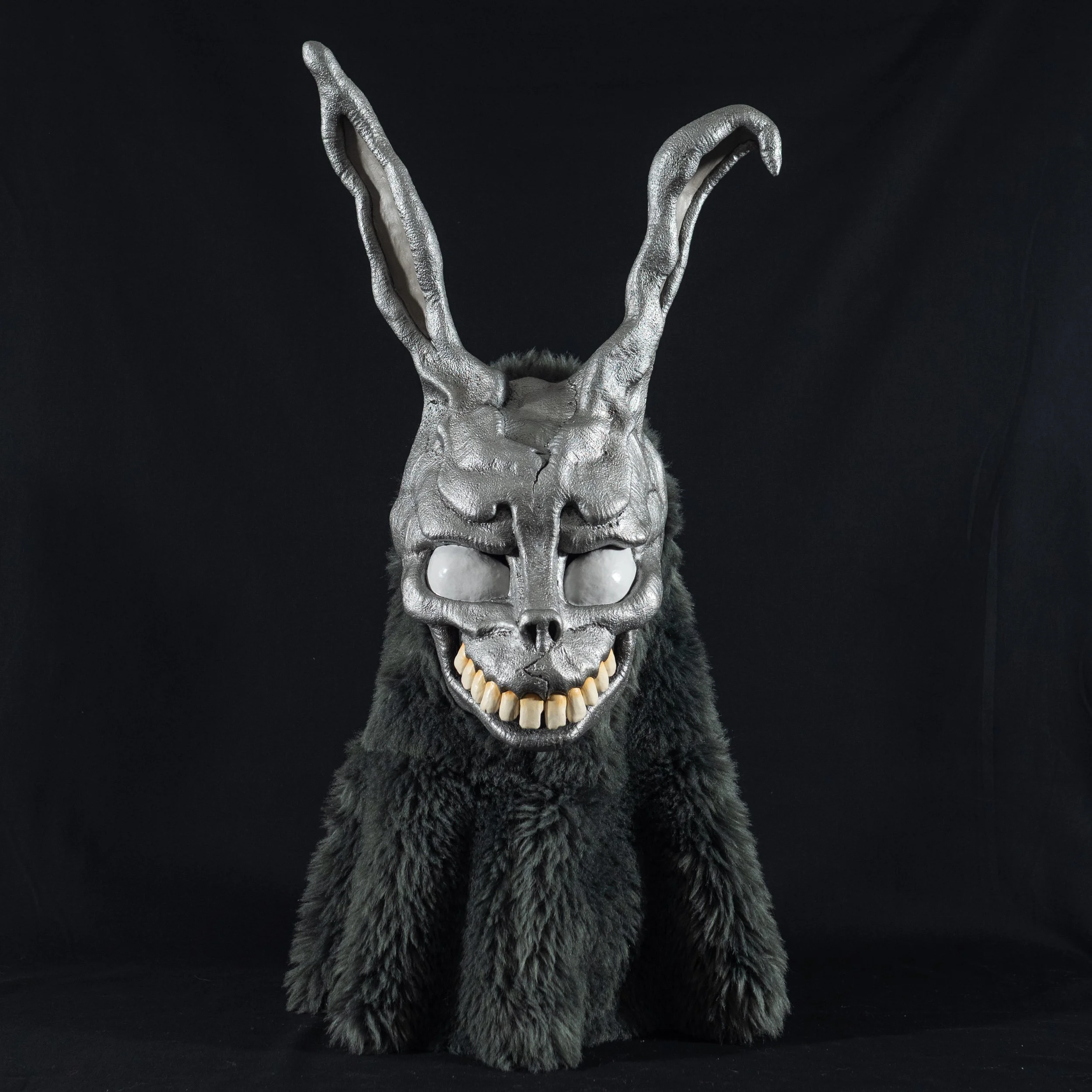 donnie-darko-frank-mask-alternate-fur-1.jpg