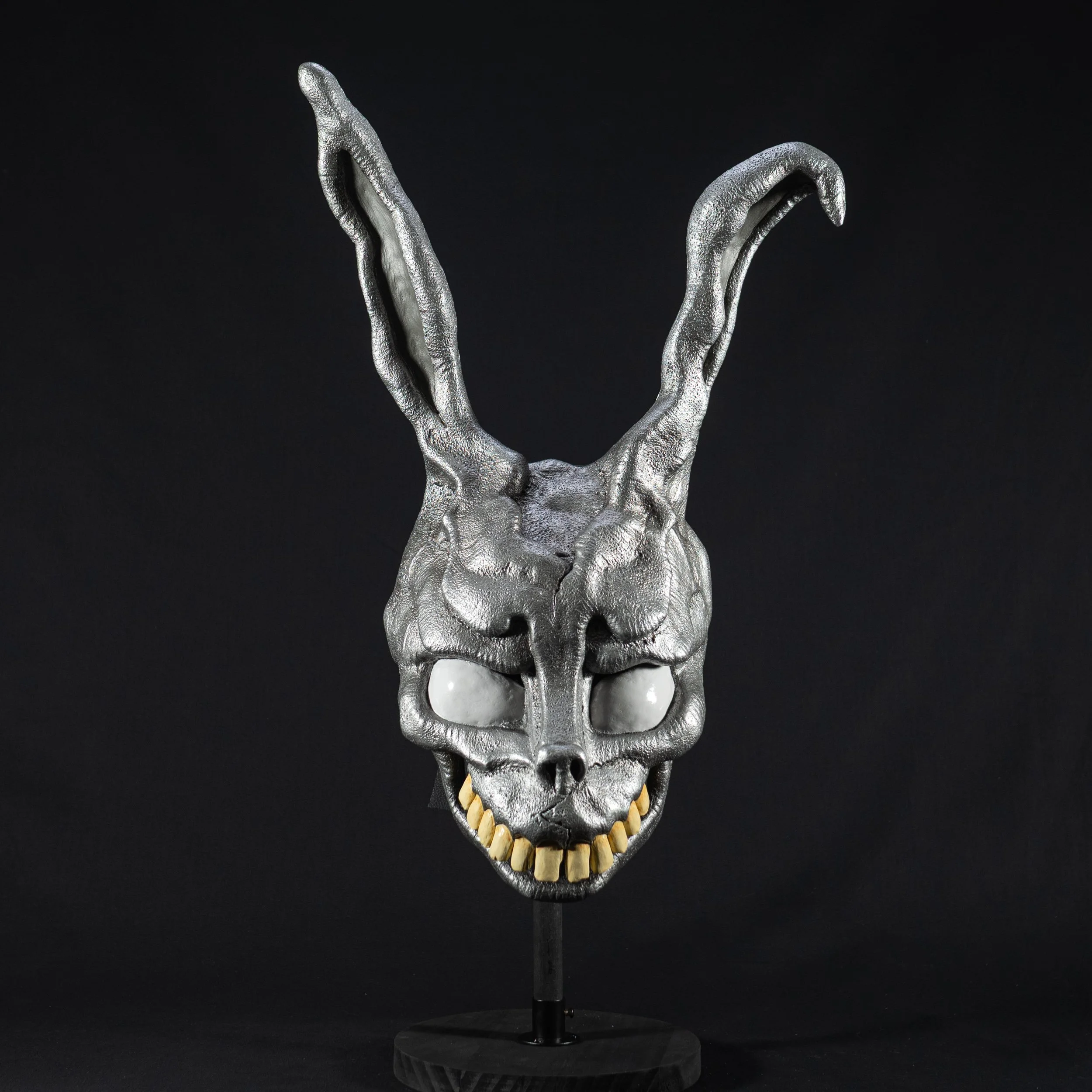 donnie-darko-frank-mask-without-hood-1.jpg