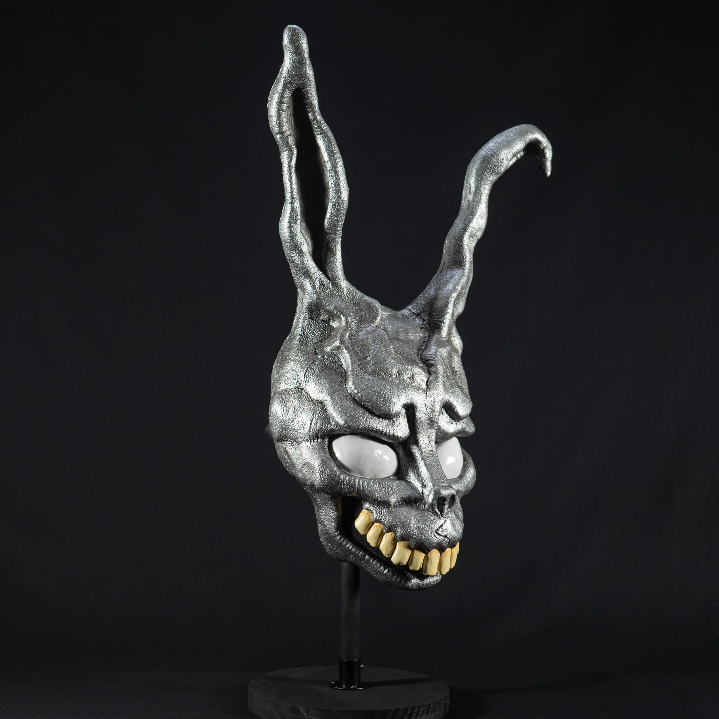 donnie-darko-frank-mask-without-hood-4.jpg