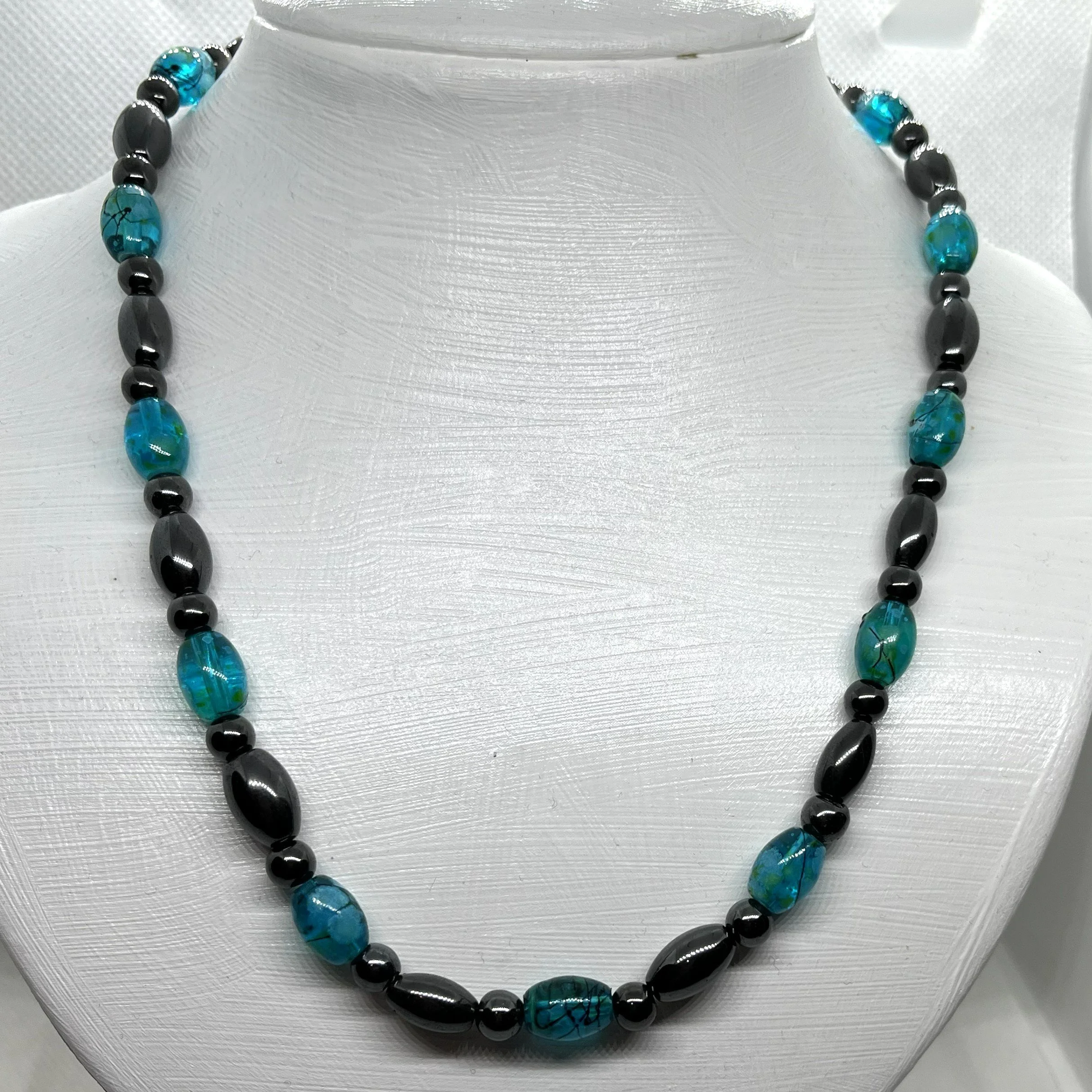 Ladies Necklace - Jacinda