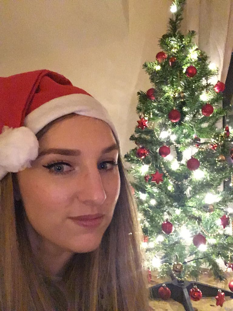 Kat bringing the Christmas