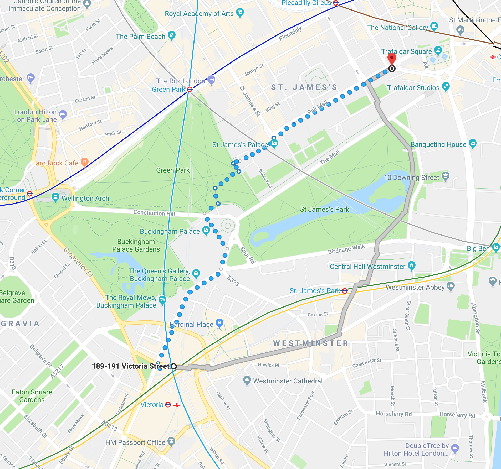 Pete wasn't going crazy, you really do have to walk past Buckingham Palace to get to Trafalgar Square