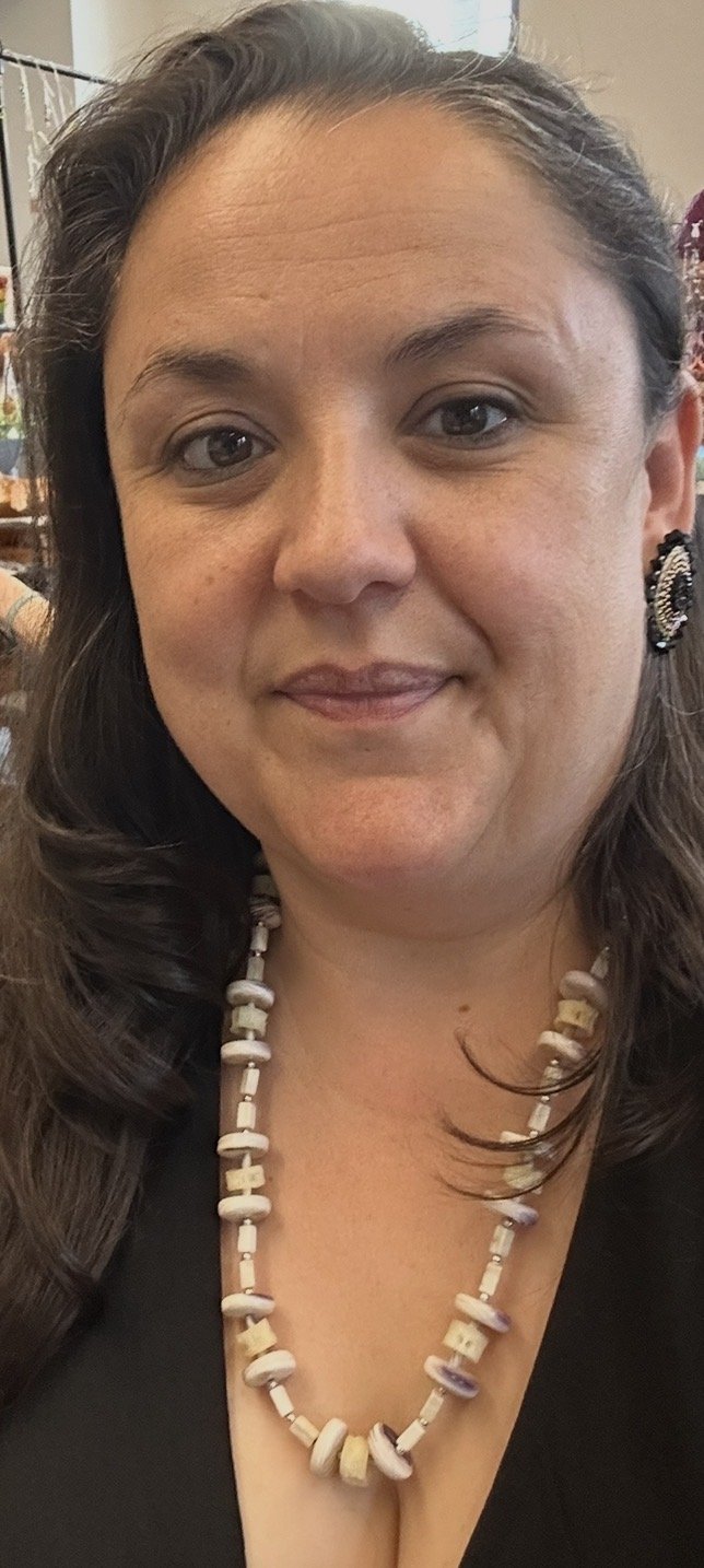 Andrea Hunter - DFAI Market Artist