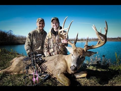 The Hunt for "Kick-It-In" ILLINOIS 196" Whitetail Bow-hunt (Part 2 of 2)
