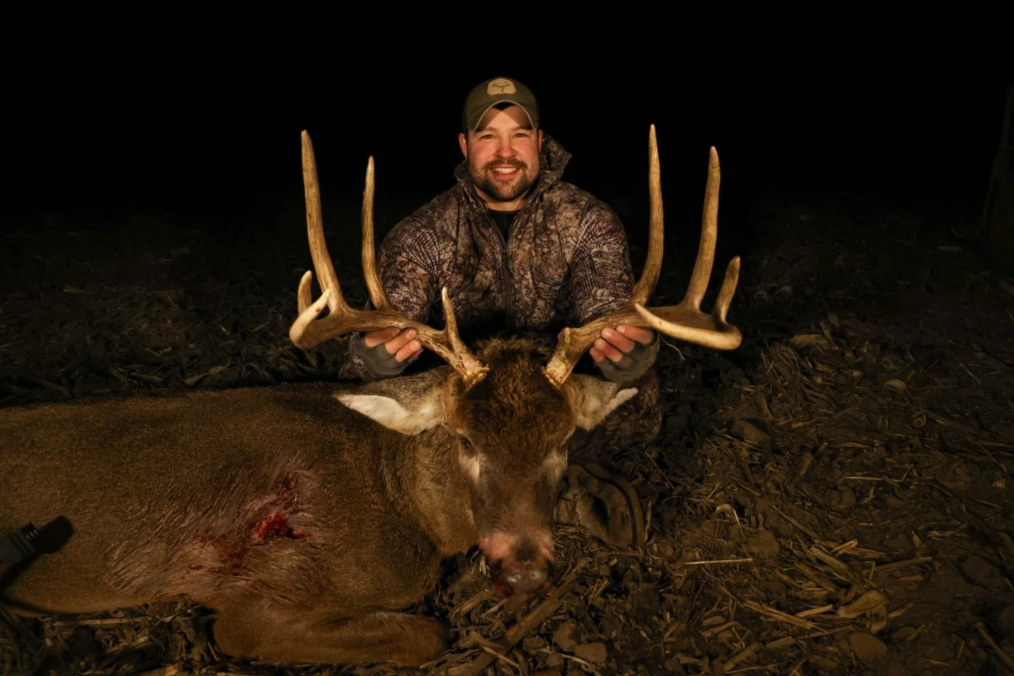 Yesterday I set out on a mission to kill this bully buck I&rsquo;ve had a few years of history with. I headed into his core bedding area in the AM but the @blackgatehuntingproducts cameras showed a coyote had bumped him out before sunrise. Later in t