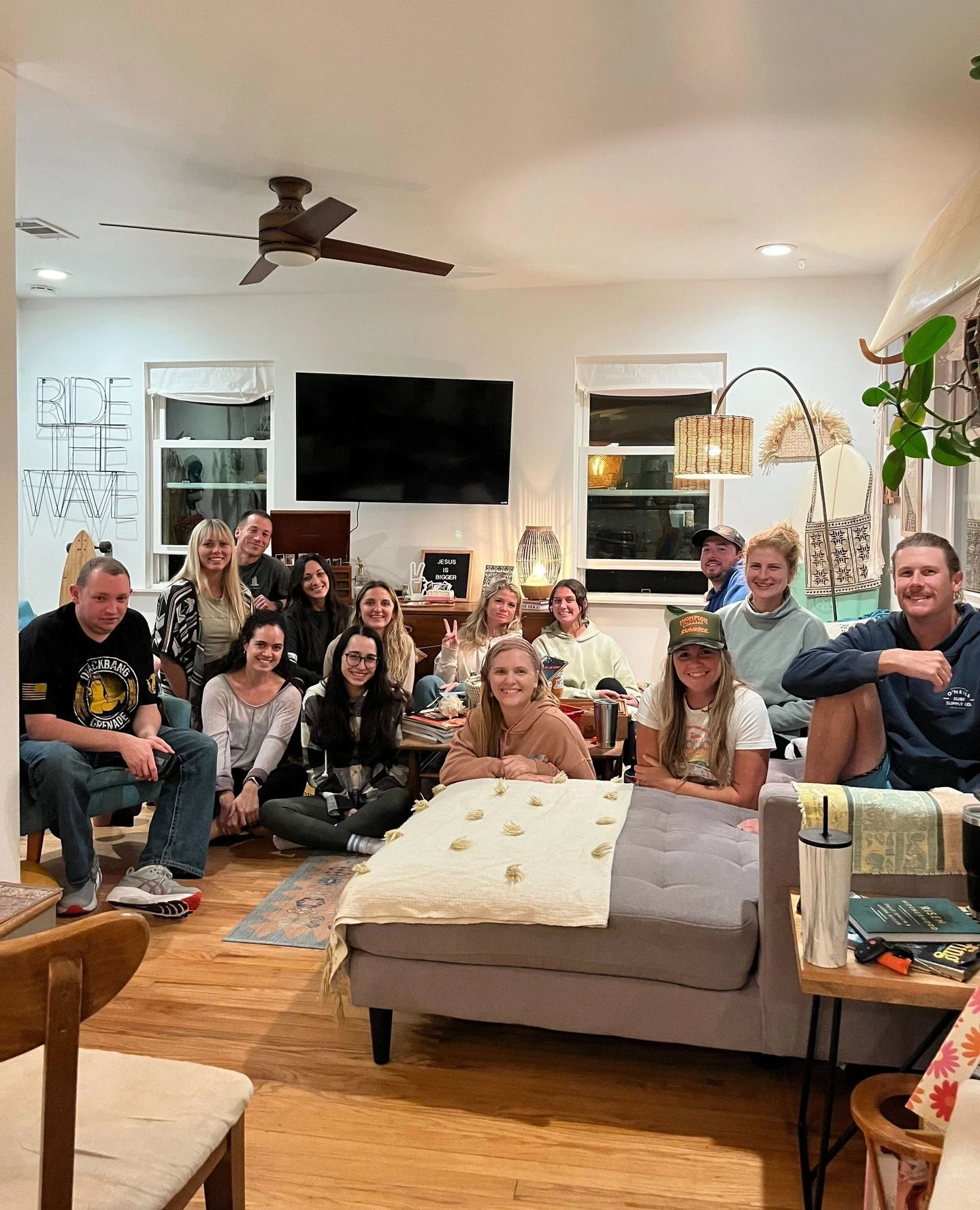 Happy Friday, Ocean City! City Groups are kicking back up this coming week, and if you&rsquo;ve been meaning to get connected, this is your nudge. ✌🏽⁠
⁠
Life was never meant to be done alone. City Groups are church-made-small and where relationships