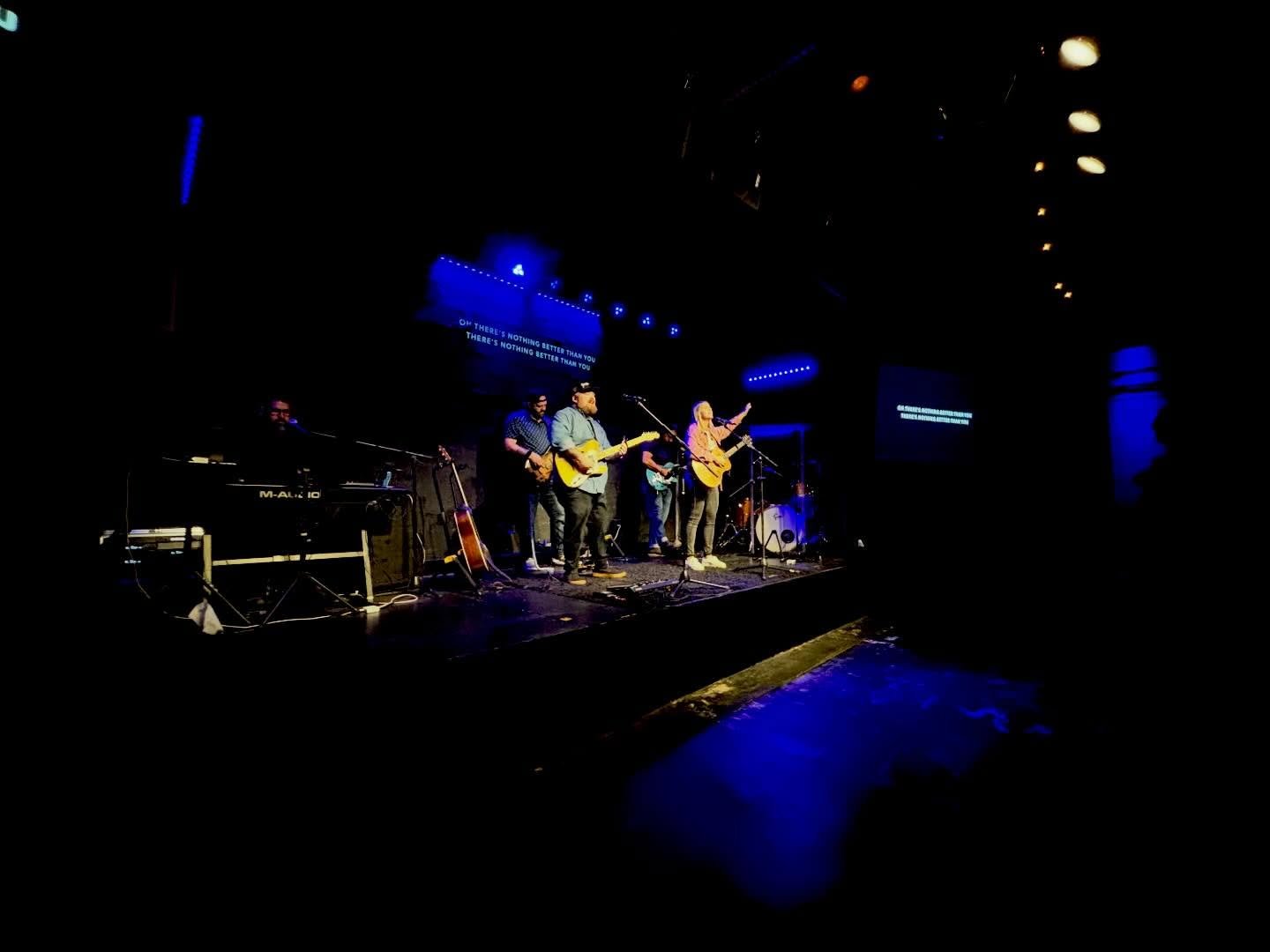 You turn mourning to dancing
You give beauty for ashes
You turn shame into glory
You&rsquo;re the only one who can

You turn graves into garden
You turn bones into armies
You turn seas into highways
You&rsquo;re the only one who can

Oh, there&rsquo;